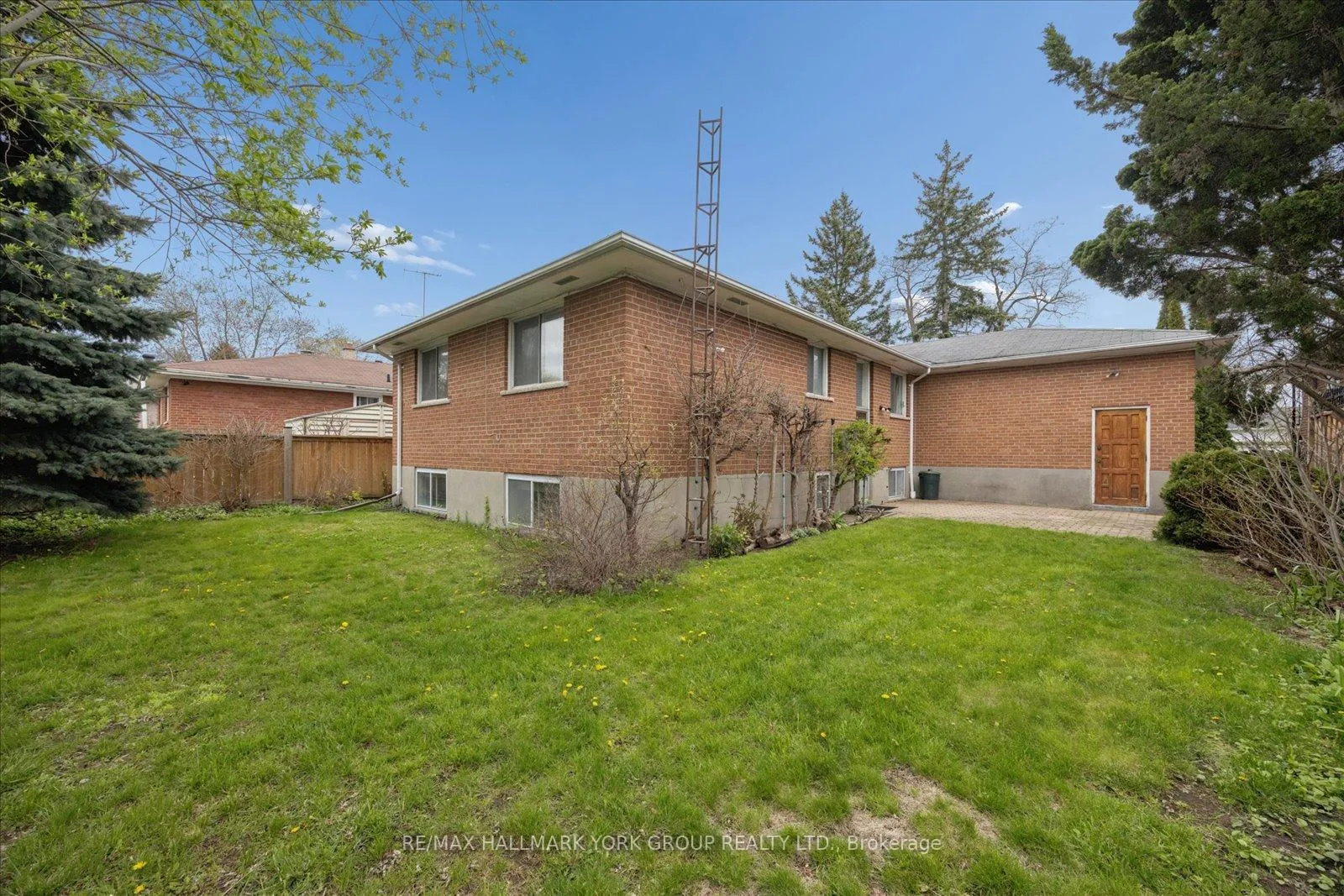Photo 39 of 30 Briarbluff Avenue, Scarborough, West Hill — HOMEH