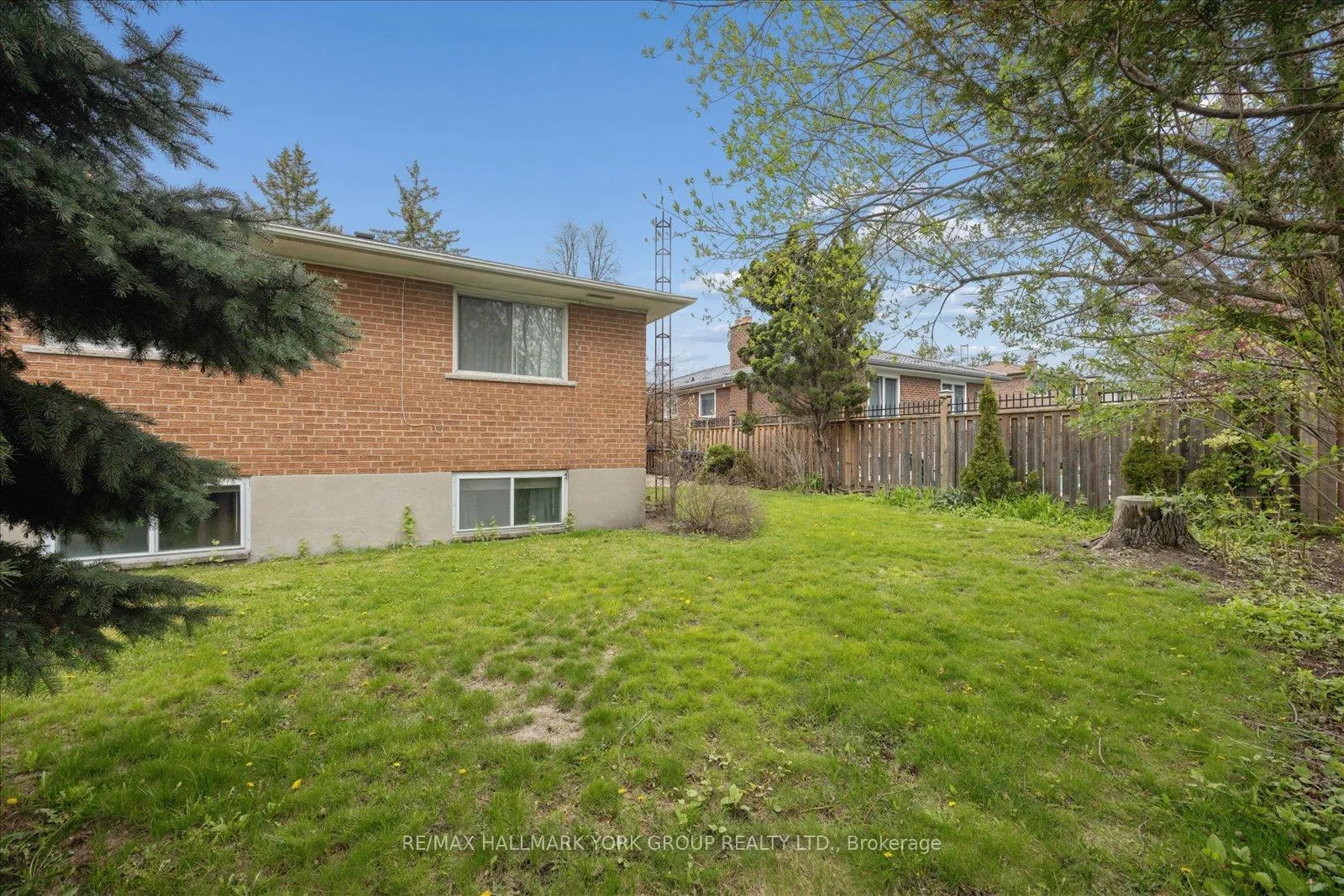 Photo 40 of 30 Briarbluff Avenue, Scarborough, West Hill — HOMEH