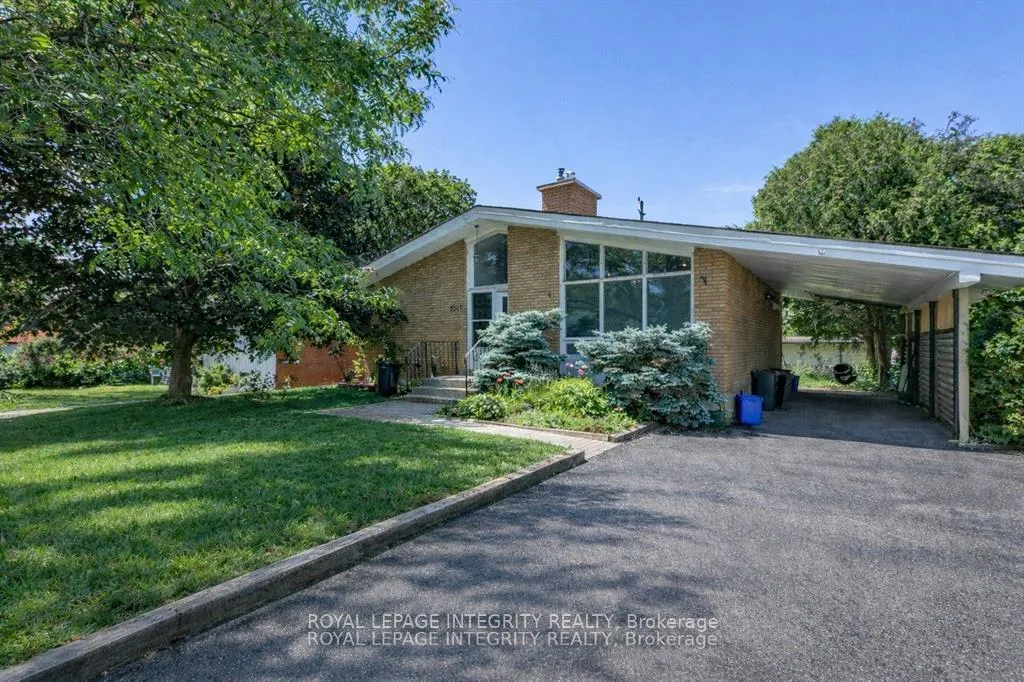 Photo of 2347 Baseline Road