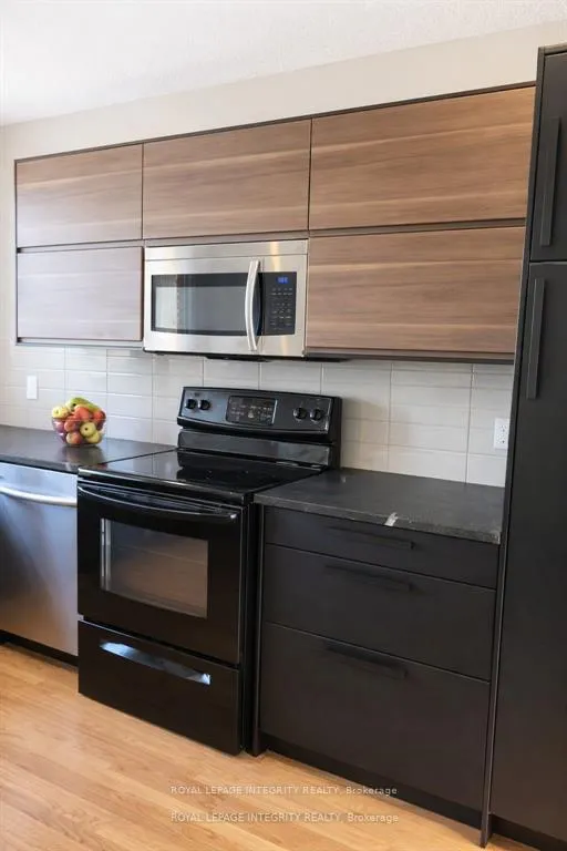 Photo 6 of 2347 Baseline Road, Ottawa, Queensway Terrace South/Ridgeview — HOMEH