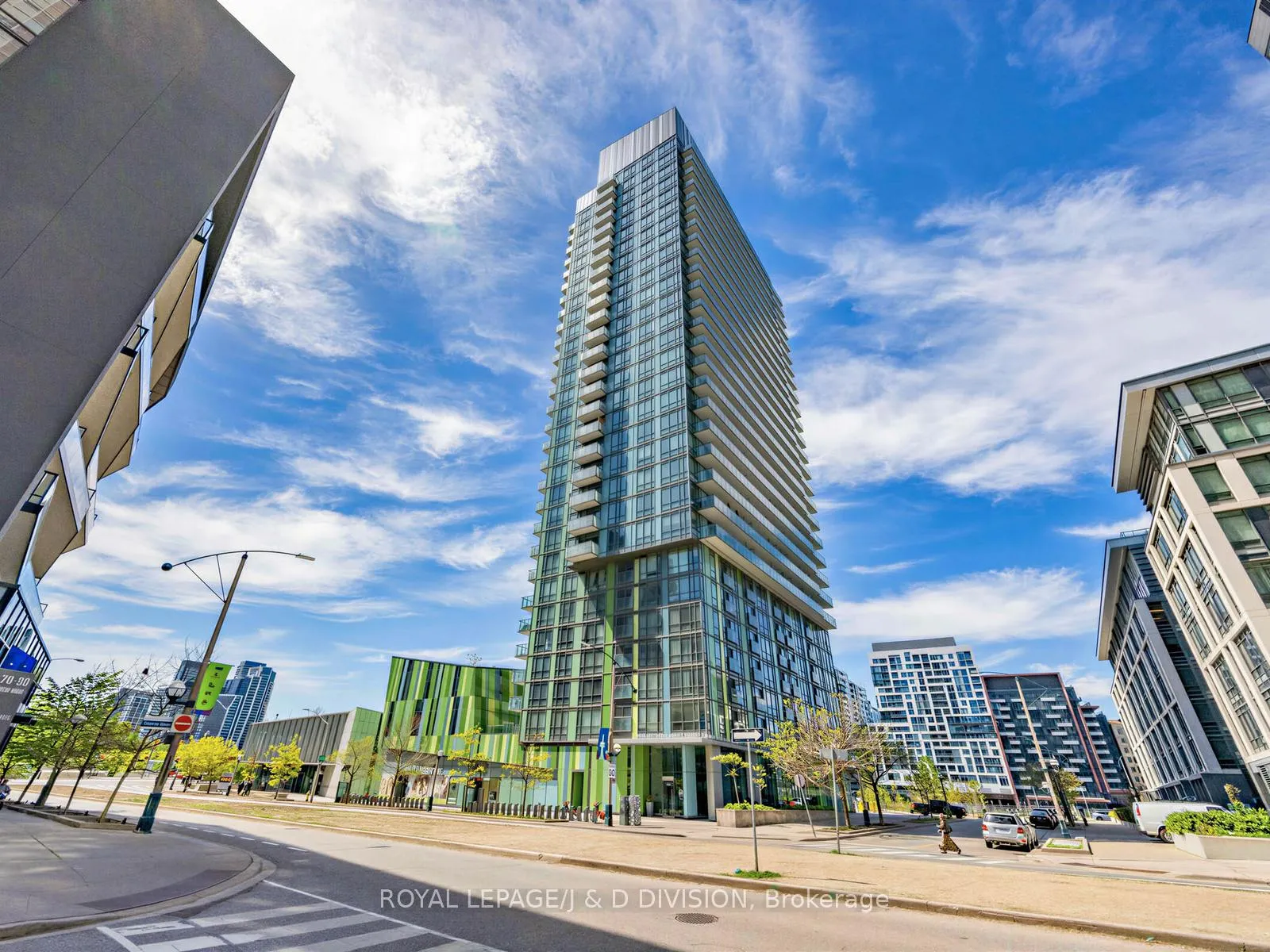 Photo 1 of Unit 1008, 170 Fort York Boulevard, Toronto, Waterfront Communities — HOMEH