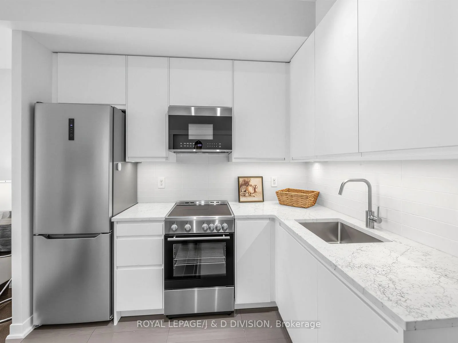 Photo 9 of Unit 1008, 170 Fort York Boulevard, Toronto, Waterfront Communities — HOMEH