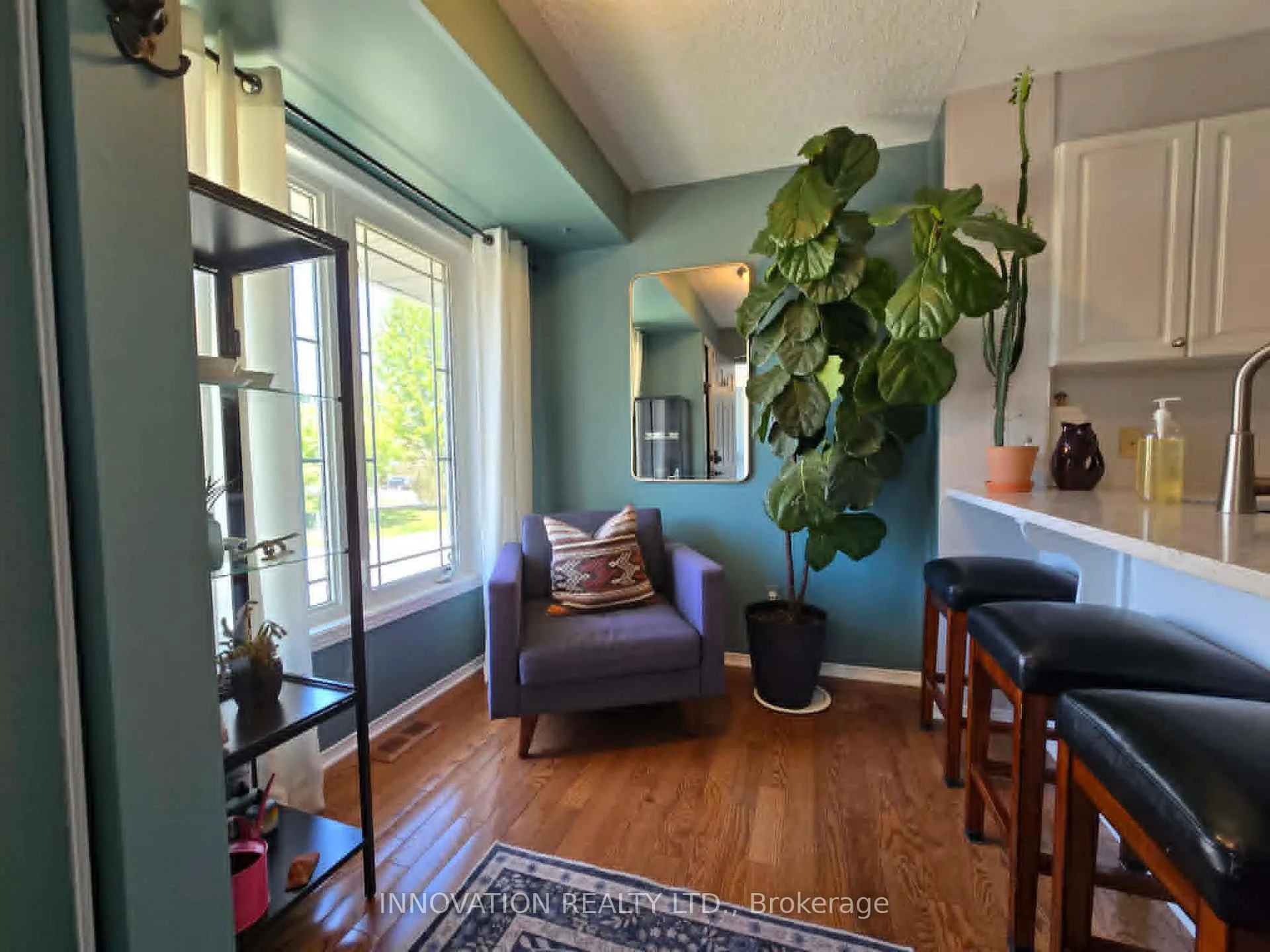 Photo 2 of 466 Hillsboro Private, Ottawa, Kanata - Emerald Meadows/Trailwest — HOMEH