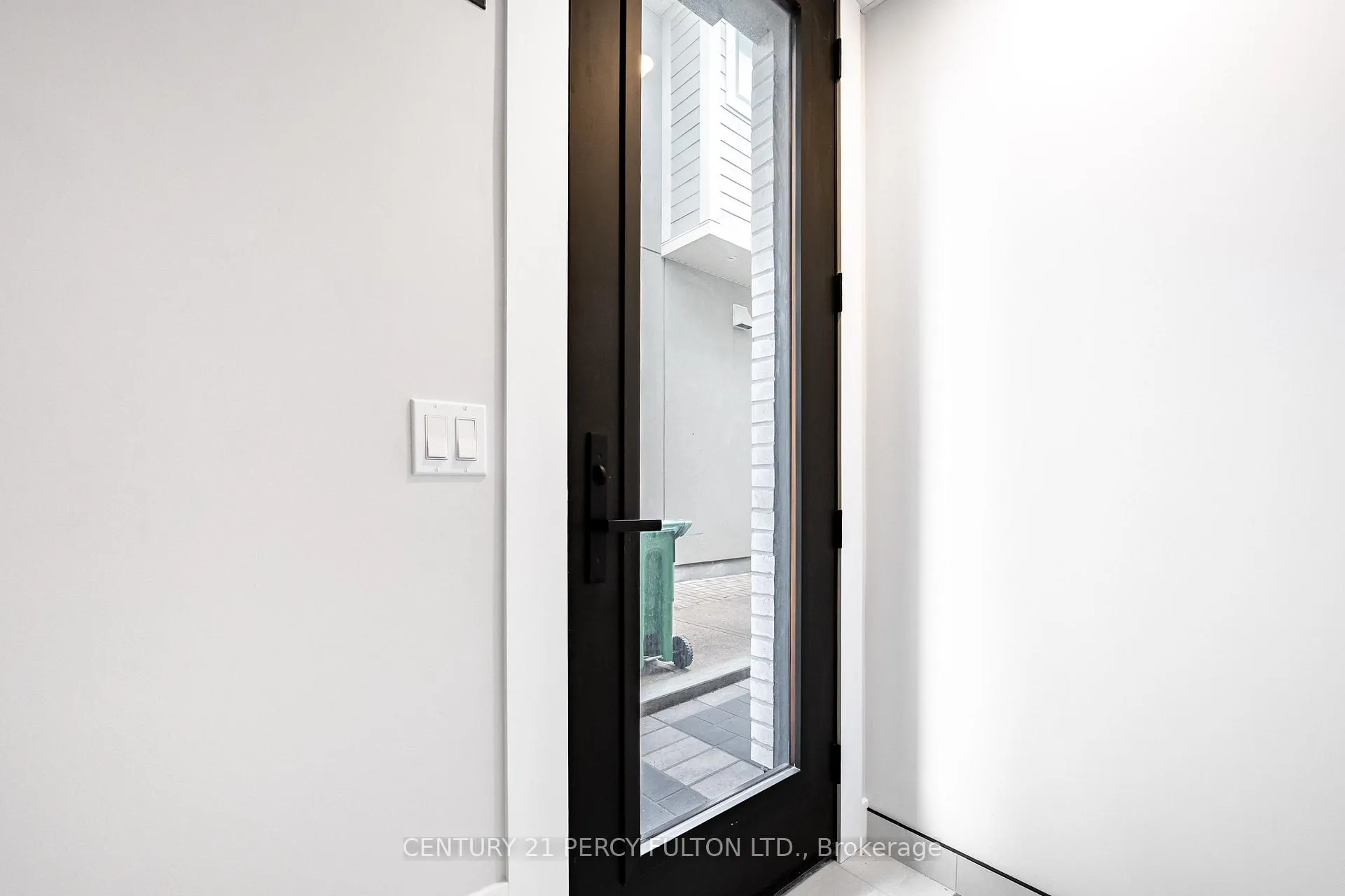Photo 4 of 13 McKayfield Road, Toronto, Danforth Village-East York — HOMEH
