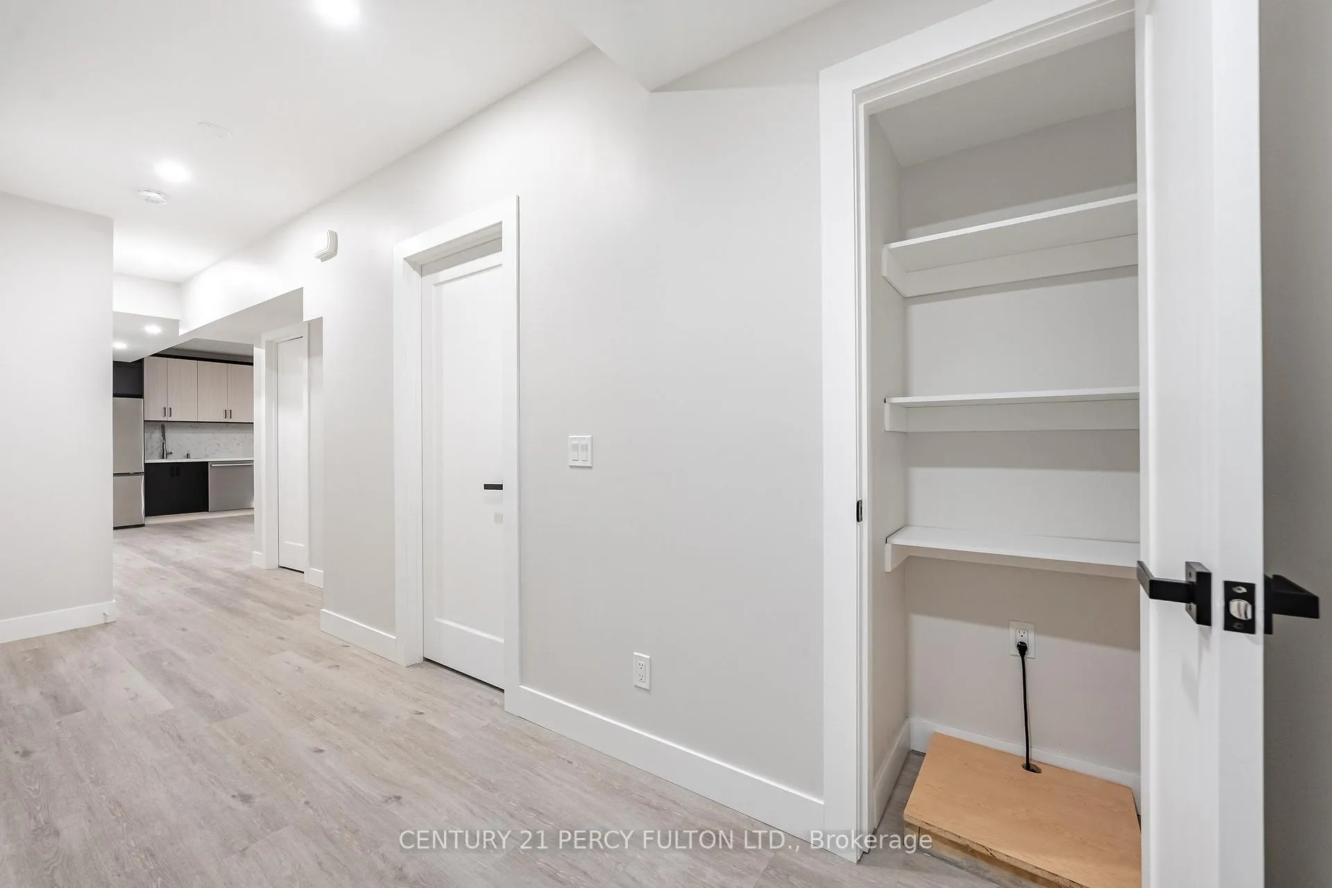 Photo 11 of 13 McKayfield Road, Toronto, Danforth Village-East York — HOMEH