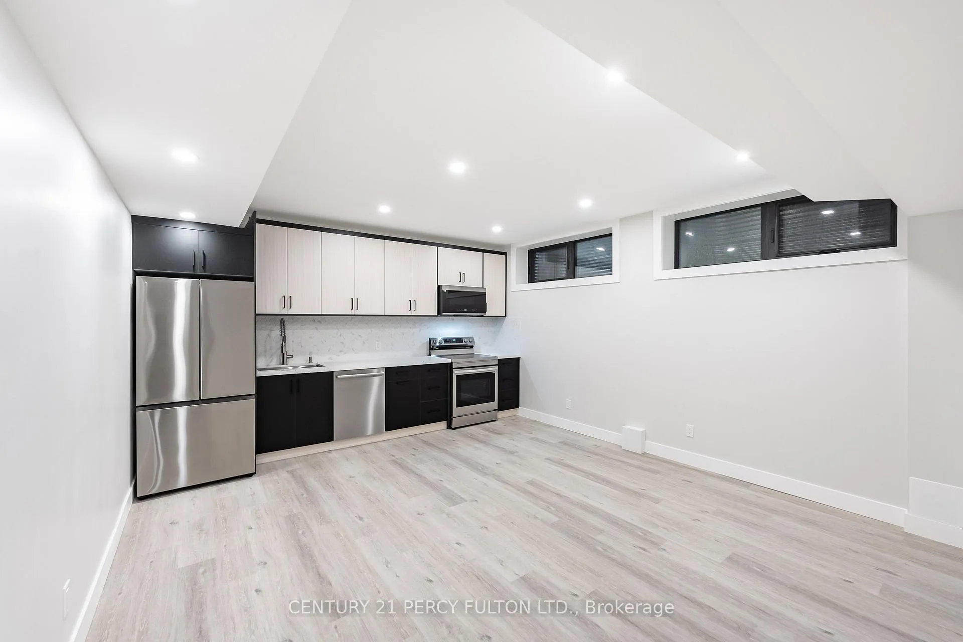 Photo 14 of 13 McKayfield Road, Toronto, Danforth Village-East York — HOMEH