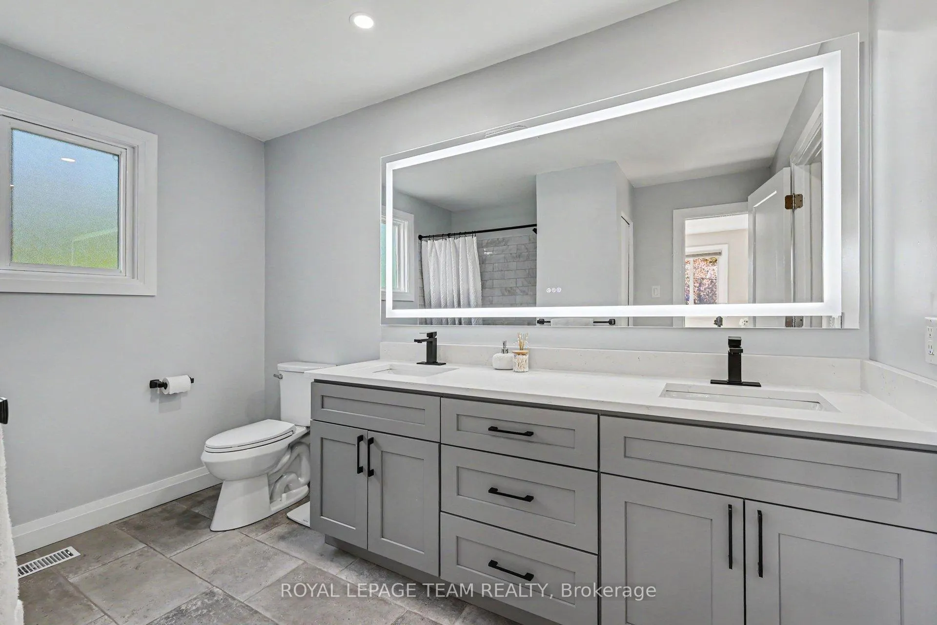 Photo 16 of 495 Edgeworth Avenue, Ottawa, Woodroffe — HOMEH