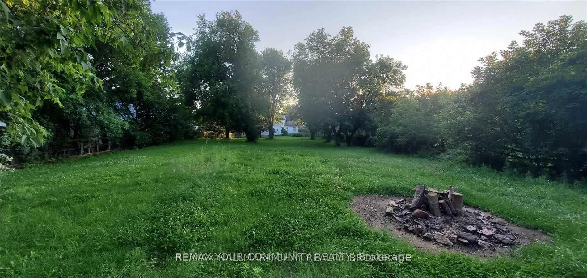 Photo 13 of 953 Yonge Street, Barrie, Rural Barrie Southeast — HOMEH