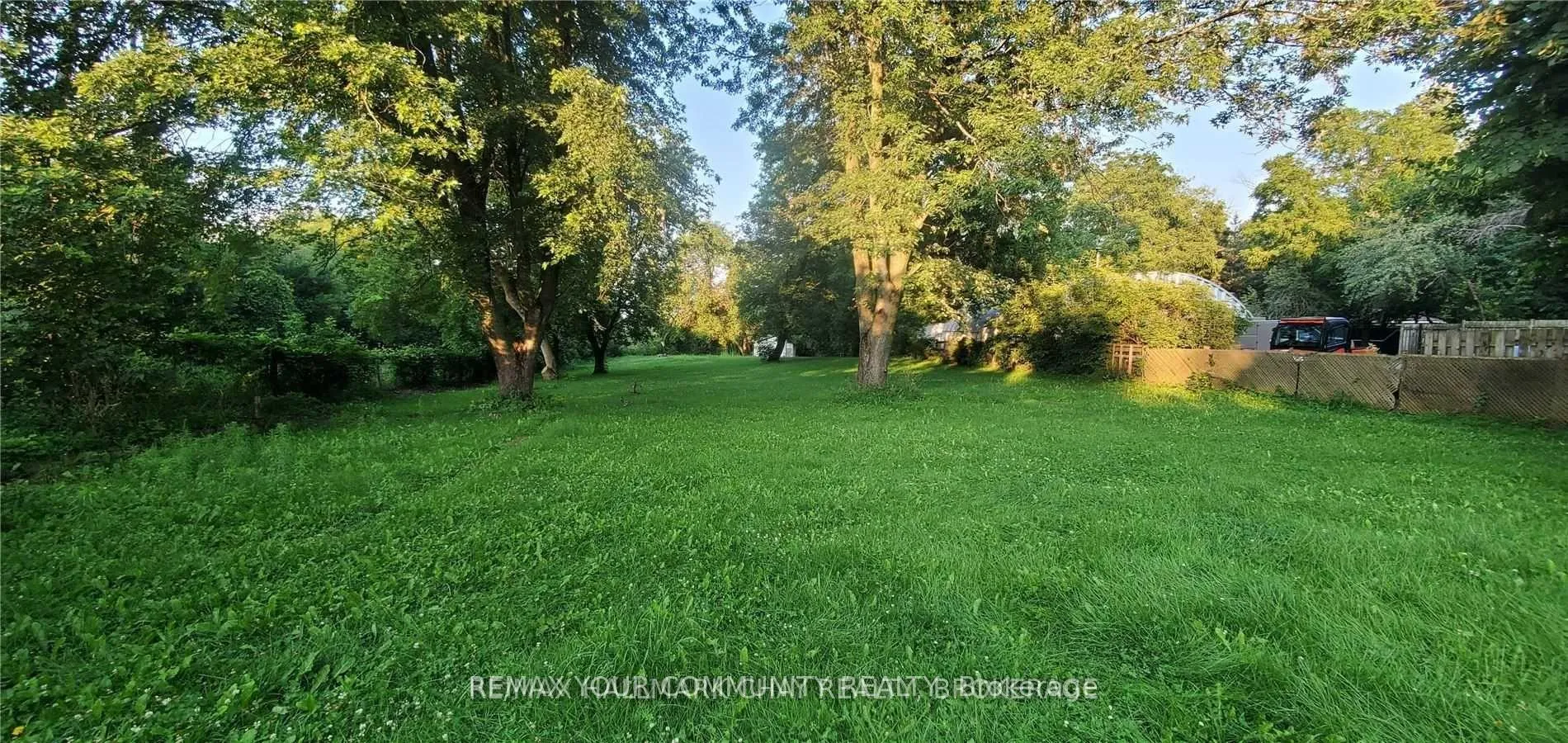 Photo 14 of 953 Yonge Street, Barrie, Rural Barrie Southeast — HOMEH