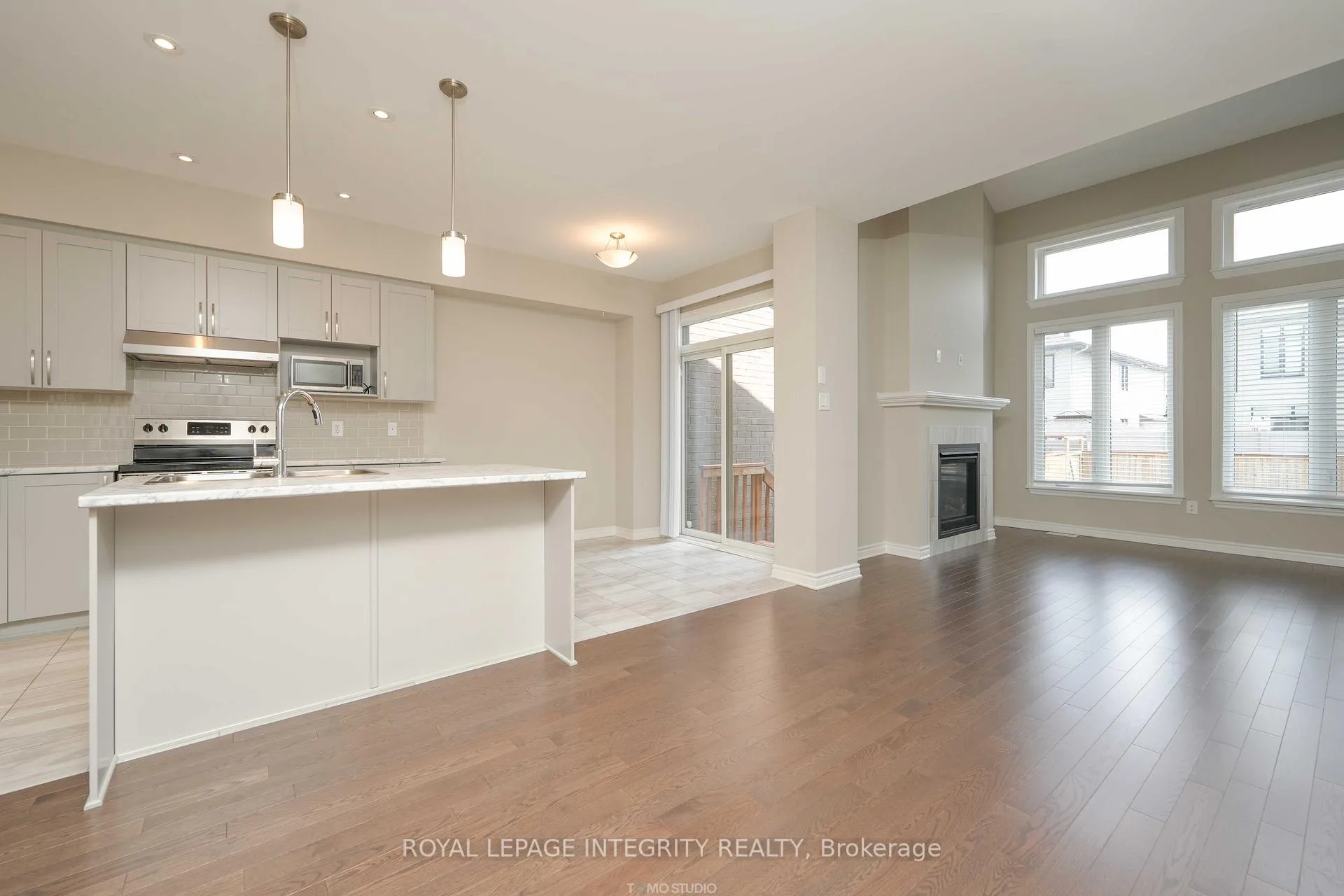Photo 7 of 446 Markdale Terrace, Ottawa, Riverside South/Gloucester Glen — HOMEH