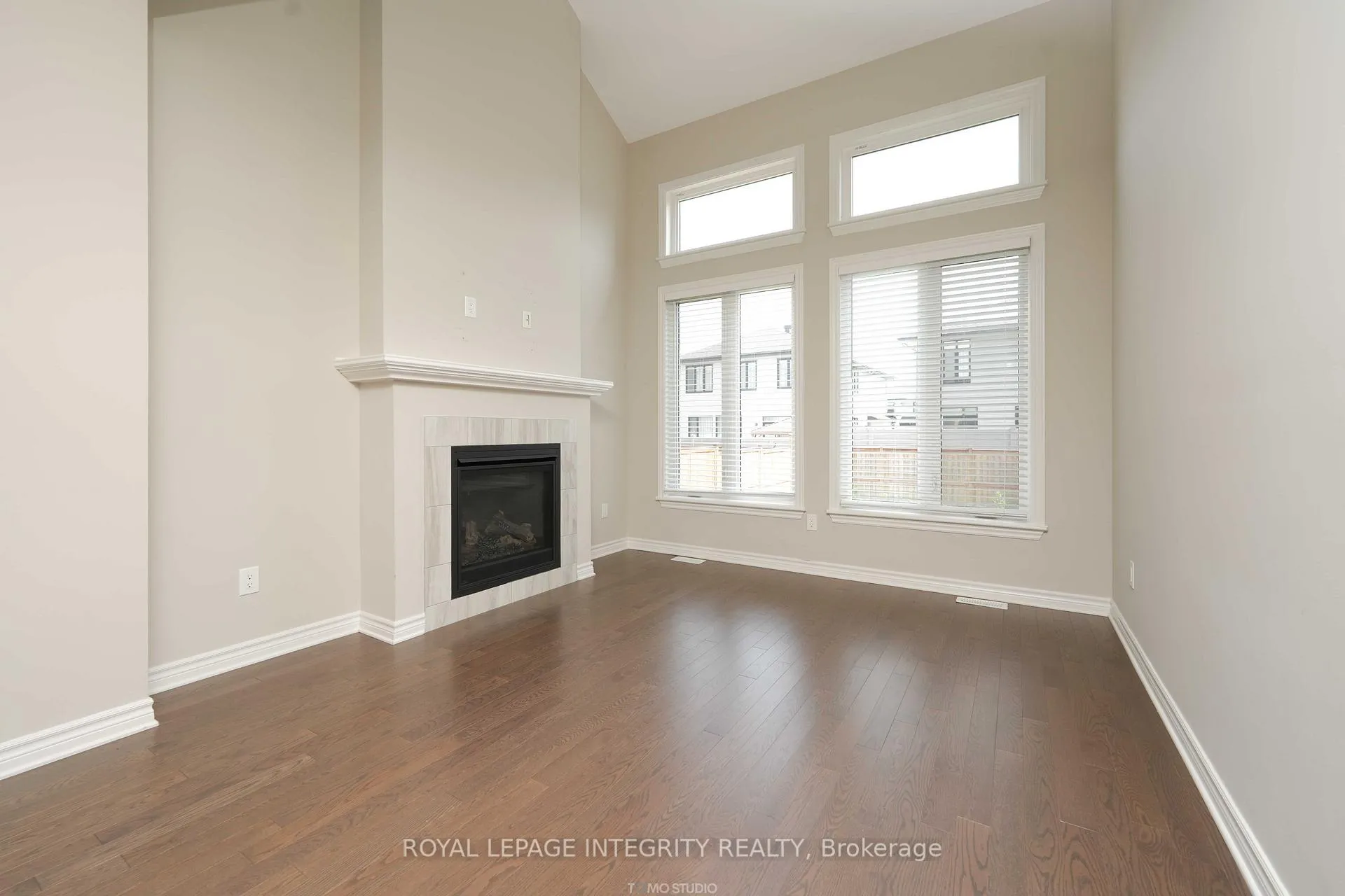Photo 8 of 446 Markdale Terrace, Ottawa, Riverside South/Gloucester Glen — HOMEH