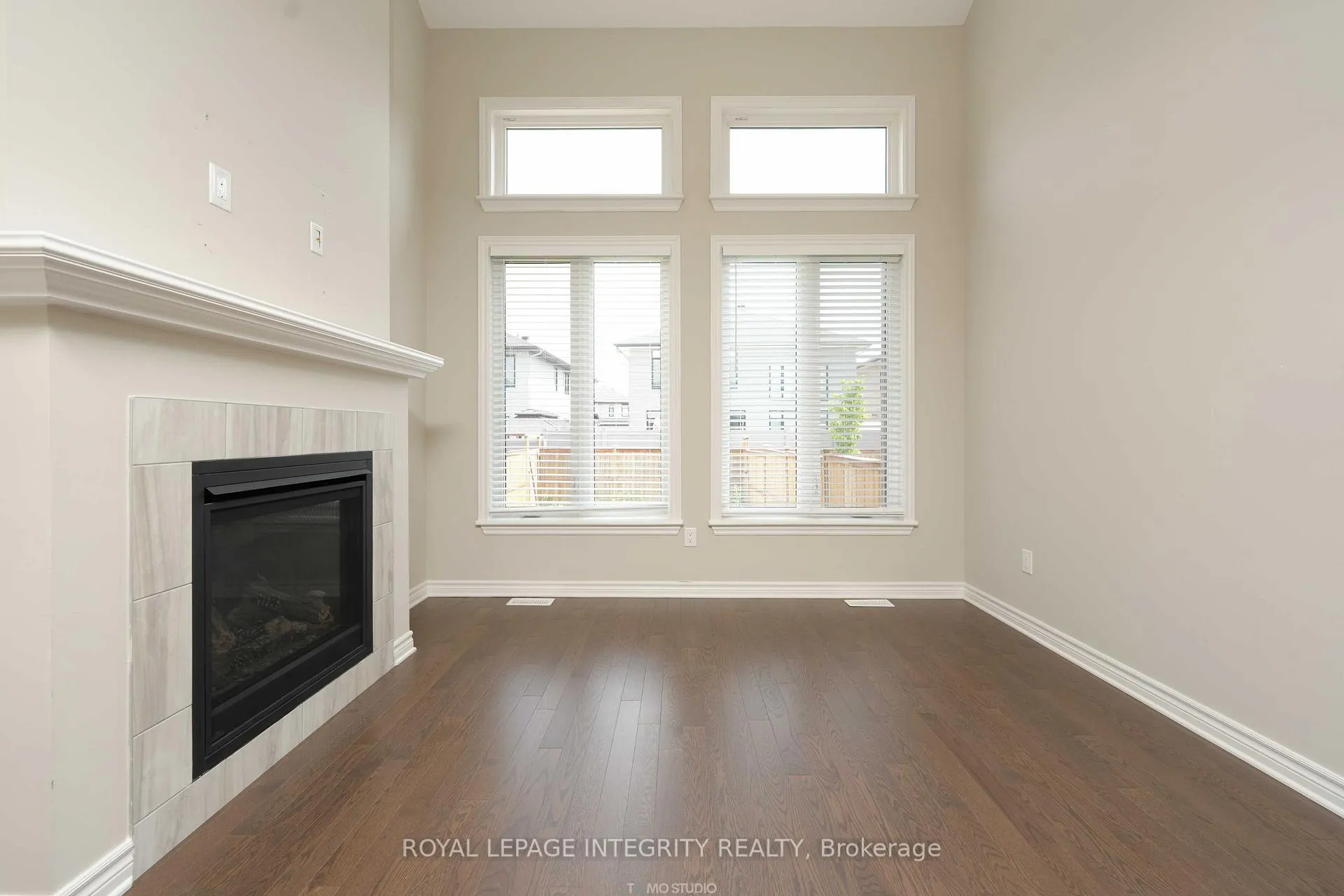 Photo 9 of 446 Markdale Terrace, Ottawa, Riverside South/Gloucester Glen — HOMEH
