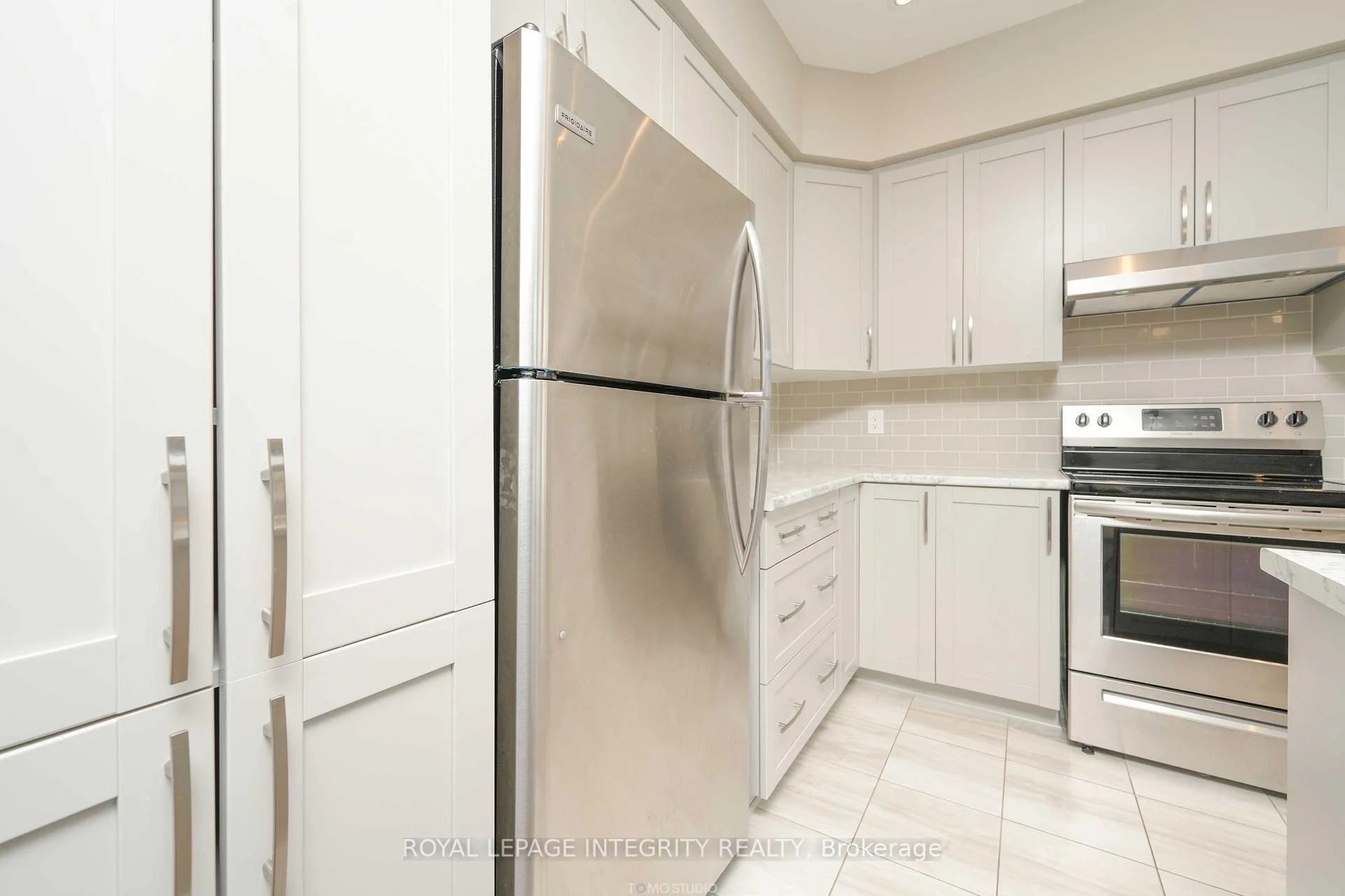 Photo 41 of 446 Markdale Terrace, Ottawa, Riverside South/Gloucester Glen — HOMEH