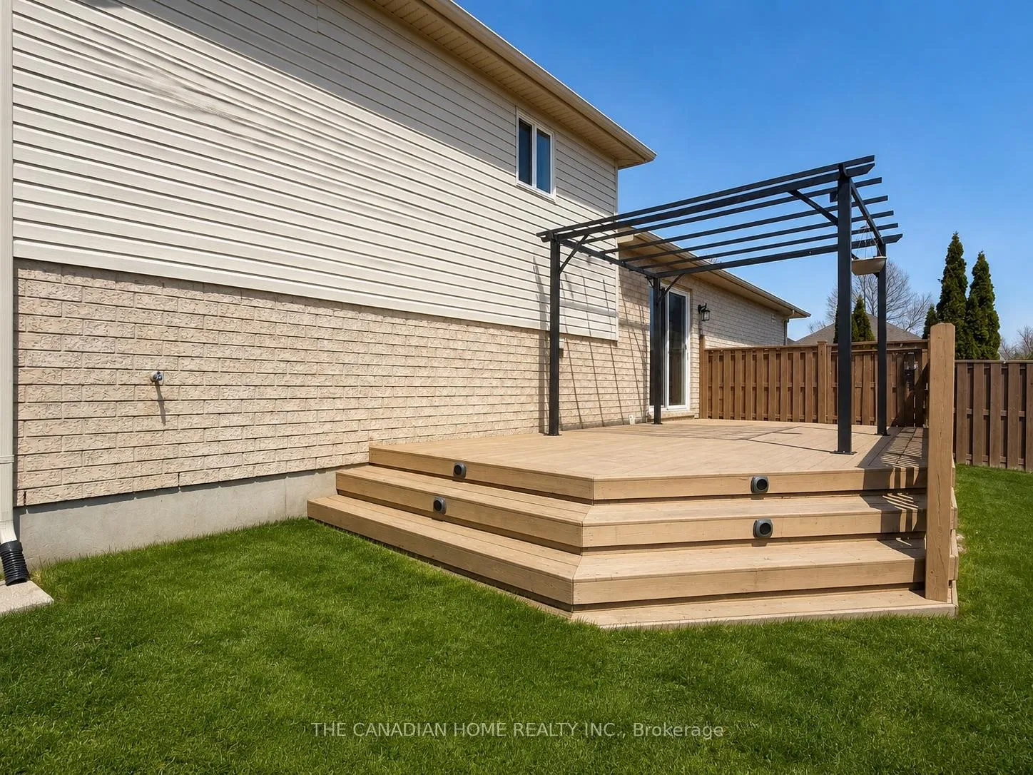 Photo 22 of 2842 Meadowgate Boulevard, London, South U — HOMEH