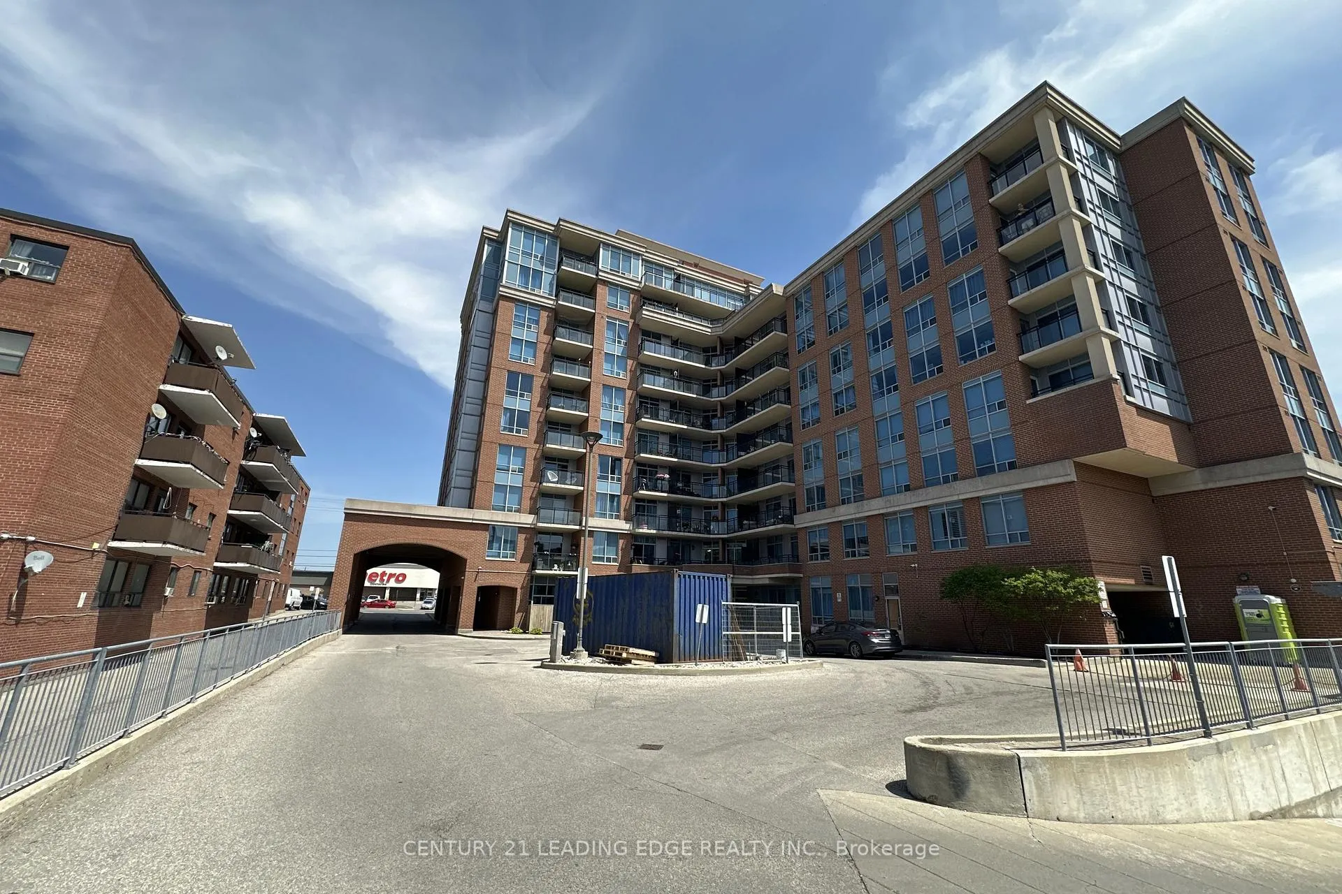 Front of Unit 603, 2772 Keele Street