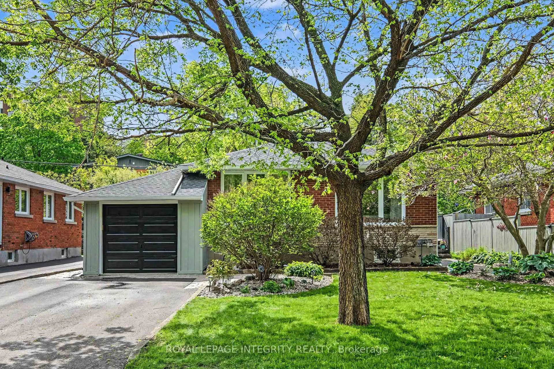 Photo 3 of 1456 Lepage Avenue, Ottawa, Carlington — HOMEH