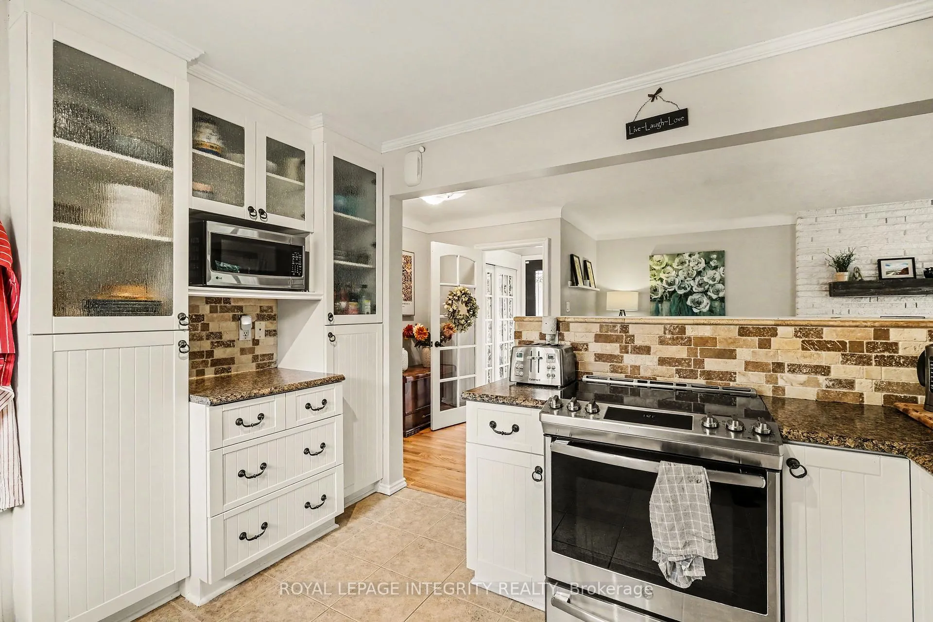 Photo 13 of 1456 Lepage Avenue, Ottawa, Carlington — HOMEH