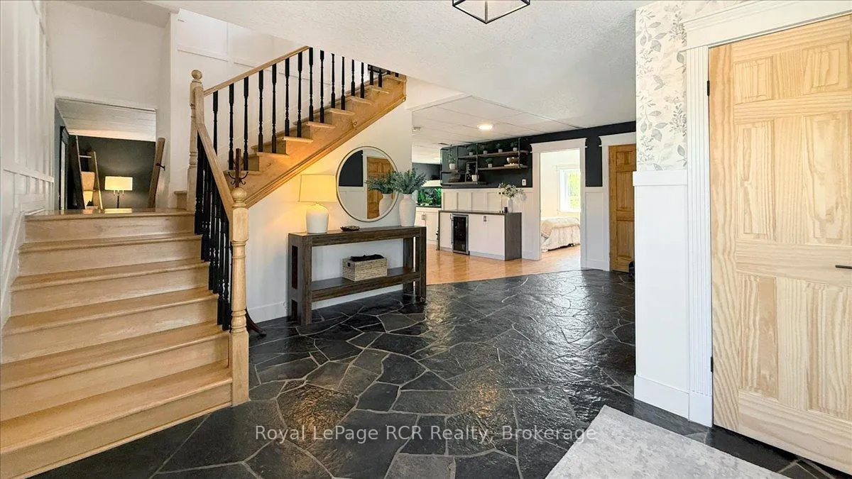 Photo 5 of 350281 Concession A, Meaford — HOMEH