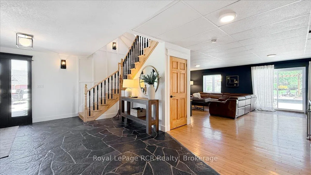 Photo 6 of 350281 Concession A, Meaford — HOMEH