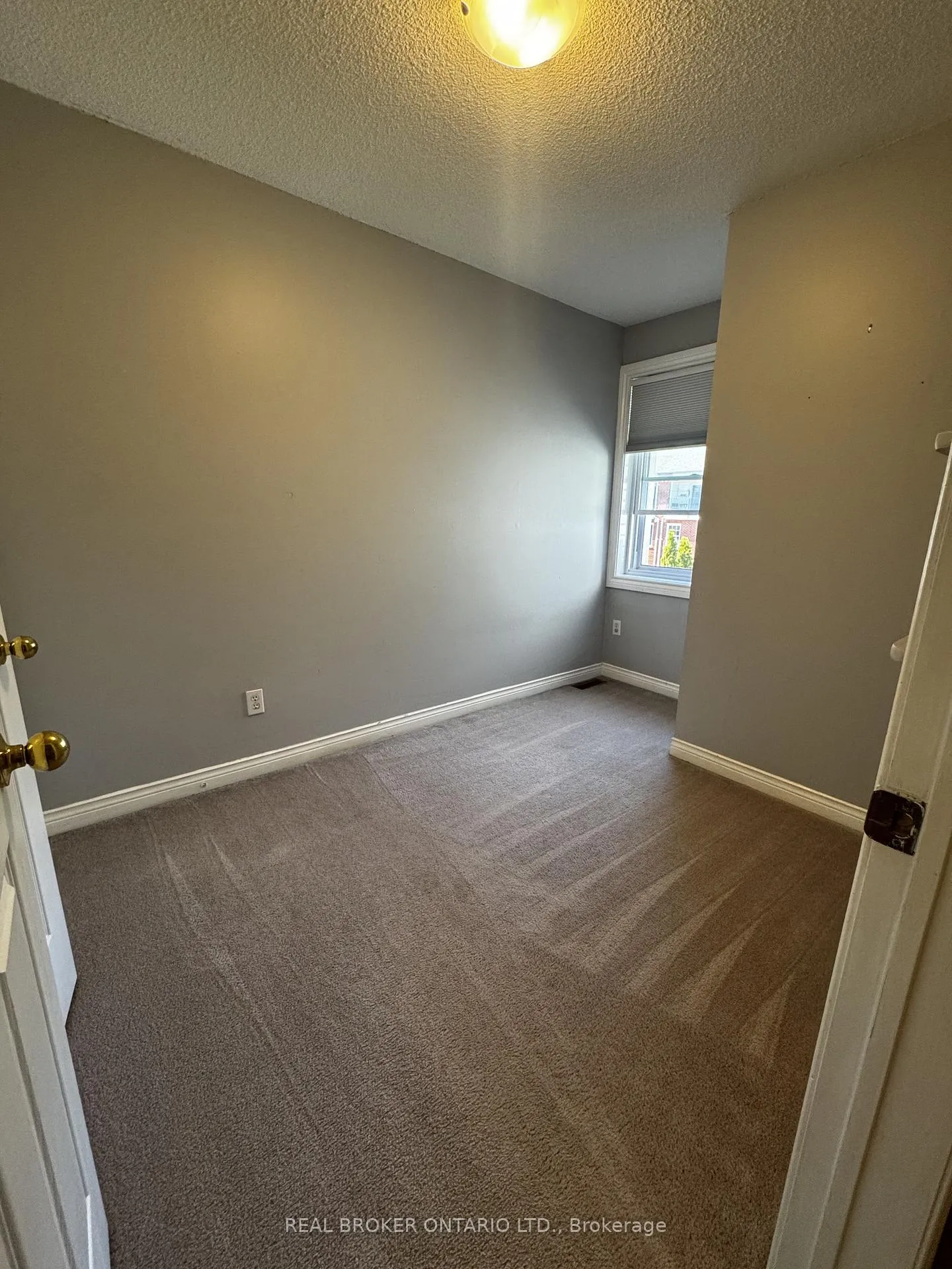 Photo 9 of 72 Wyatt Lane S, Aurora, Bayview Wellington — HOMEH