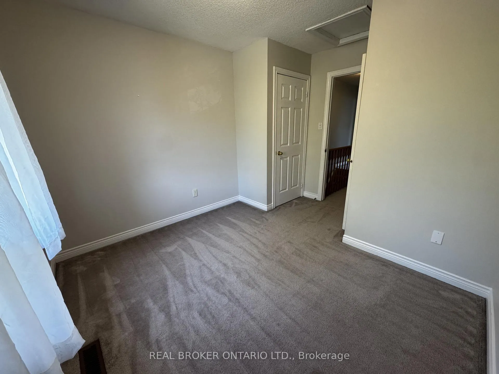 Photo 12 of 72 Wyatt Lane S, Aurora, Bayview Wellington — HOMEH