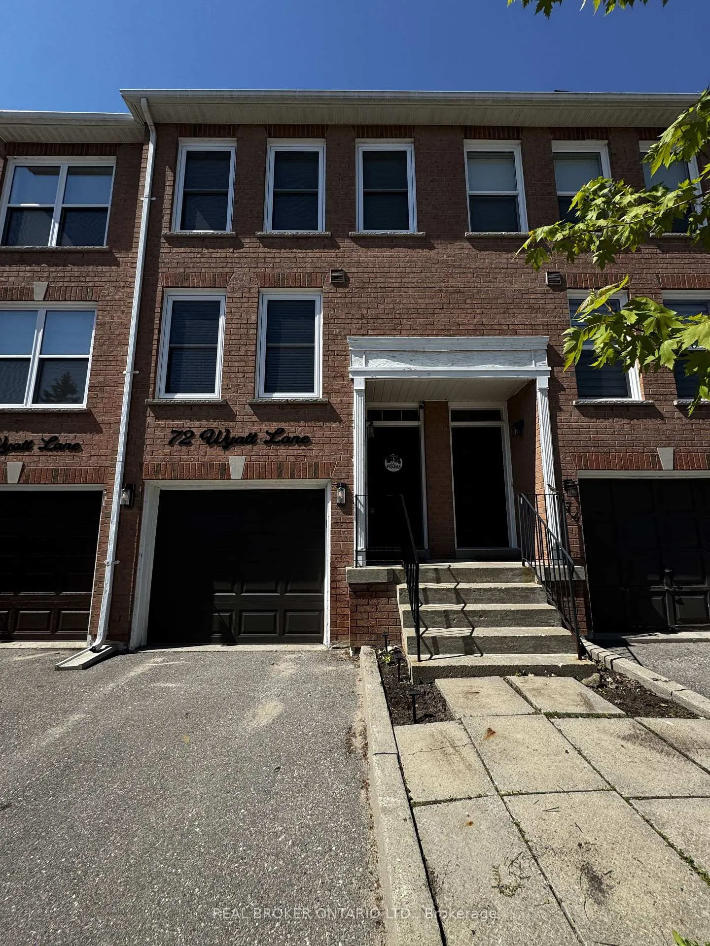 Photo 21 of 72 Wyatt Lane S, Aurora, Bayview Wellington — HOMEH