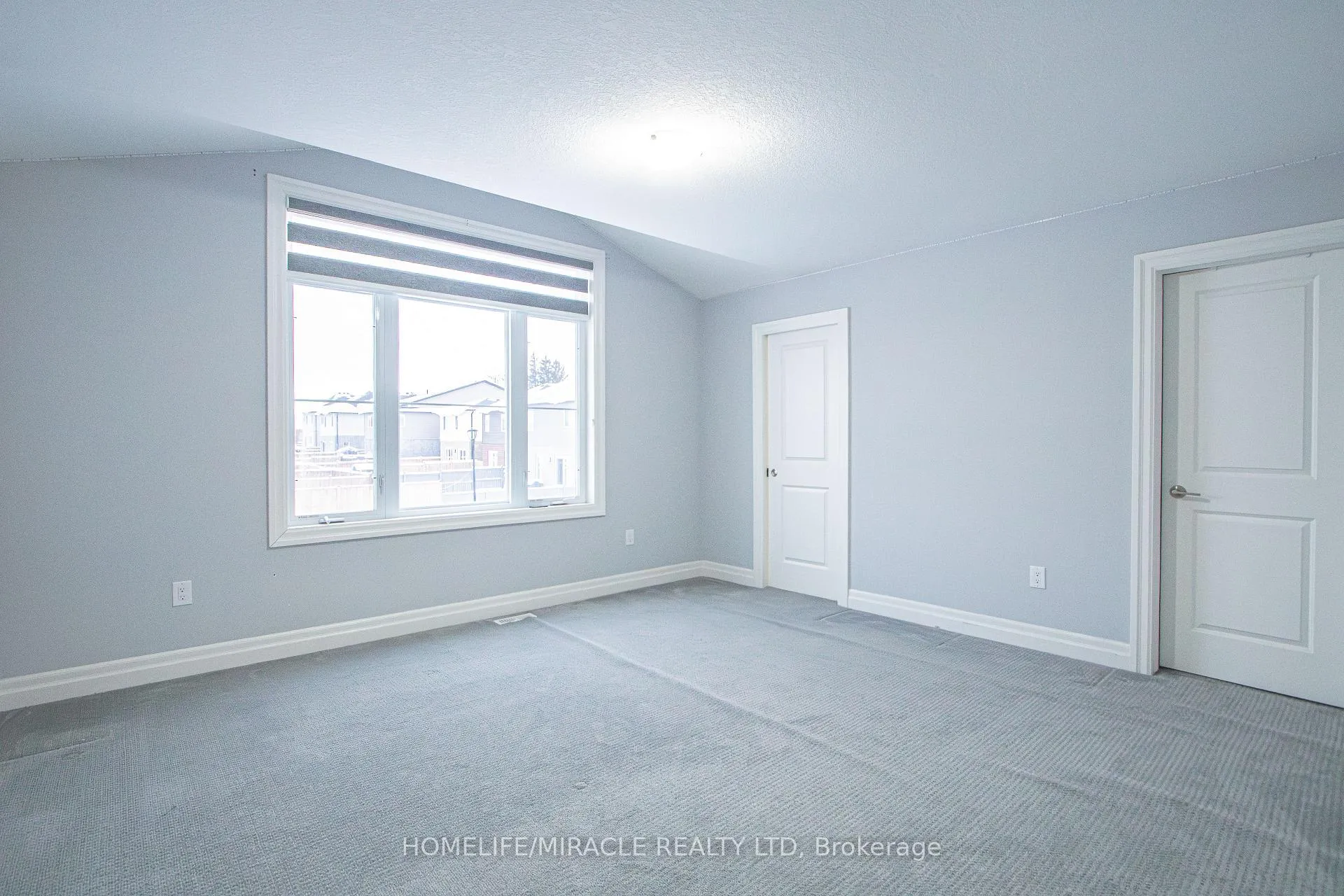 Photo 36 of 2872 Doyle Drive, London, South U — HOMEH