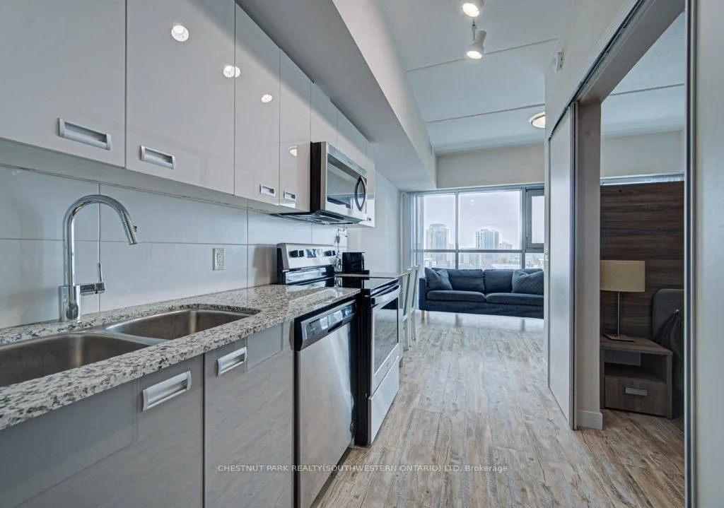 Photo 11 of Unit 606, 257 Hemlock Street, Waterloo, Beechwood/University — HOMEH