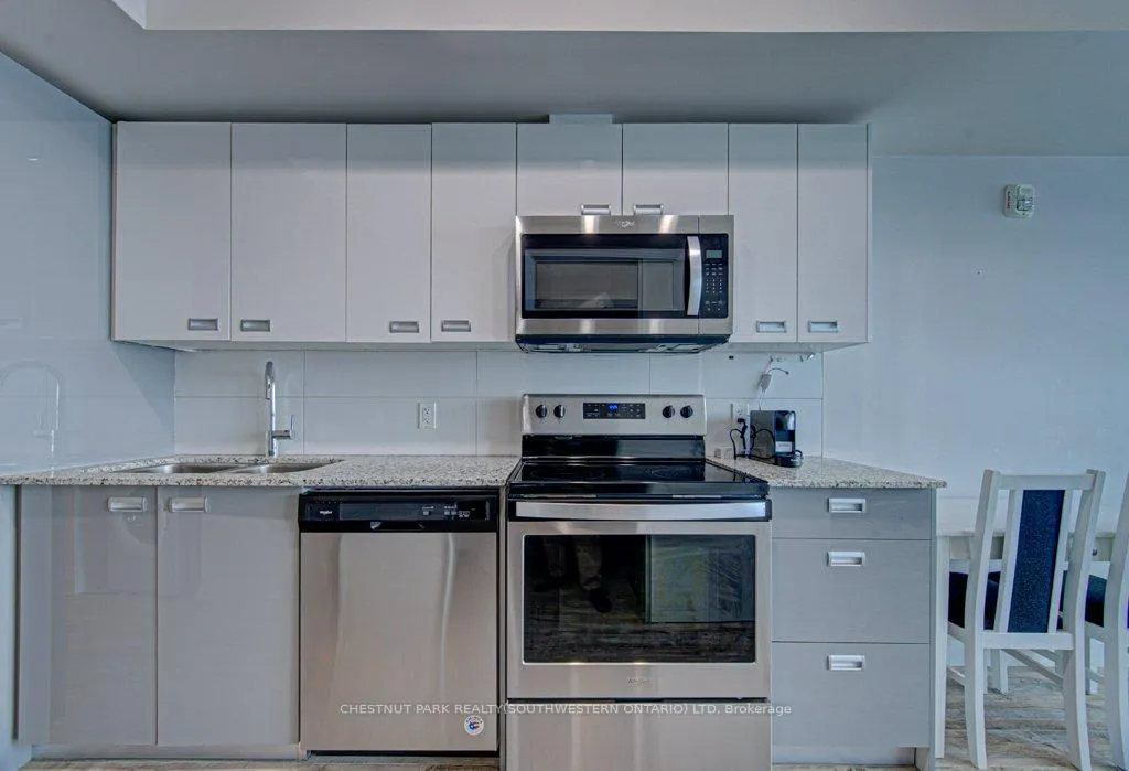 Photo 19 of Unit 606, 257 Hemlock Street, Waterloo, Beechwood/University — HOMEH