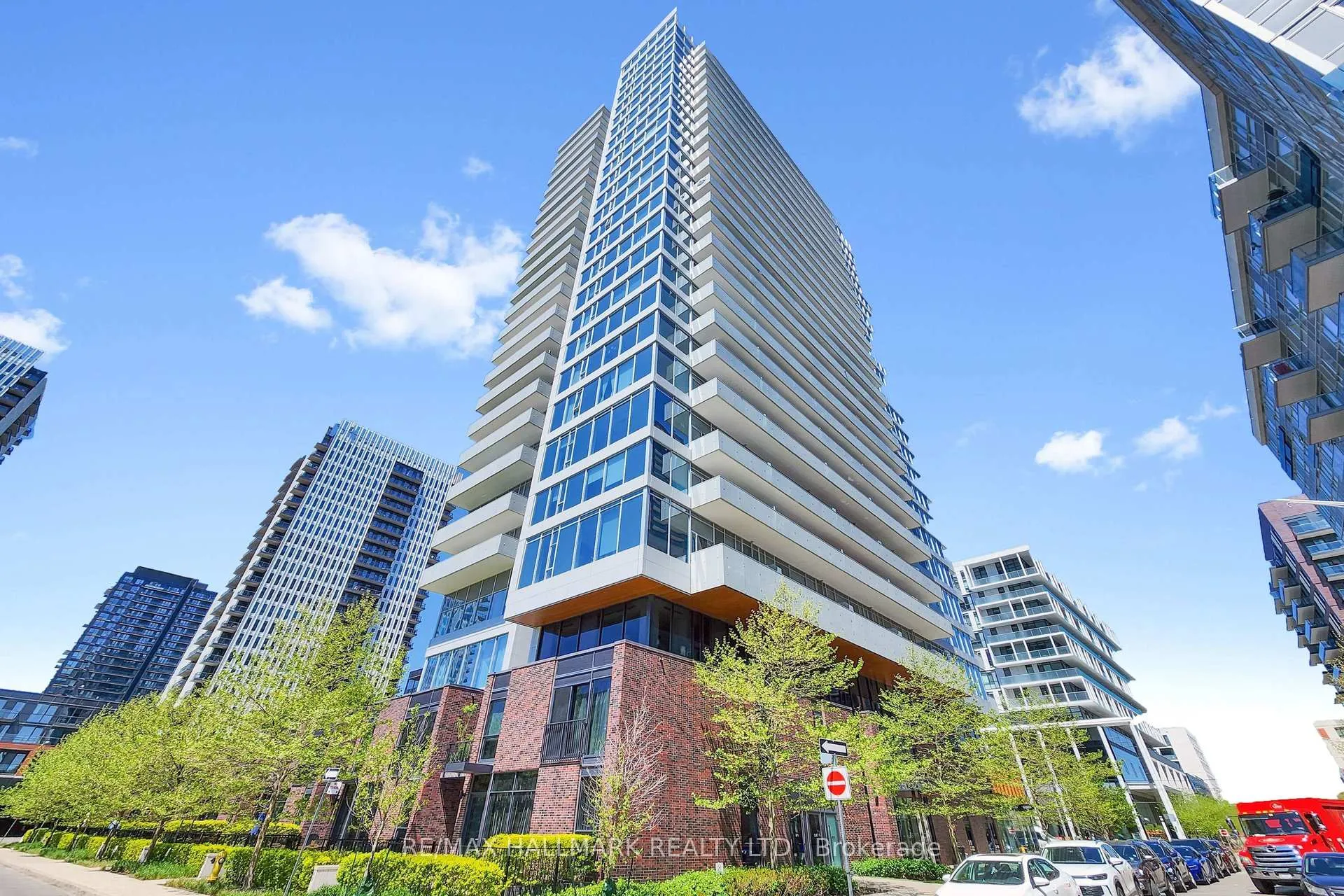 Front of Unit 1805, 20 Tubman Avenue