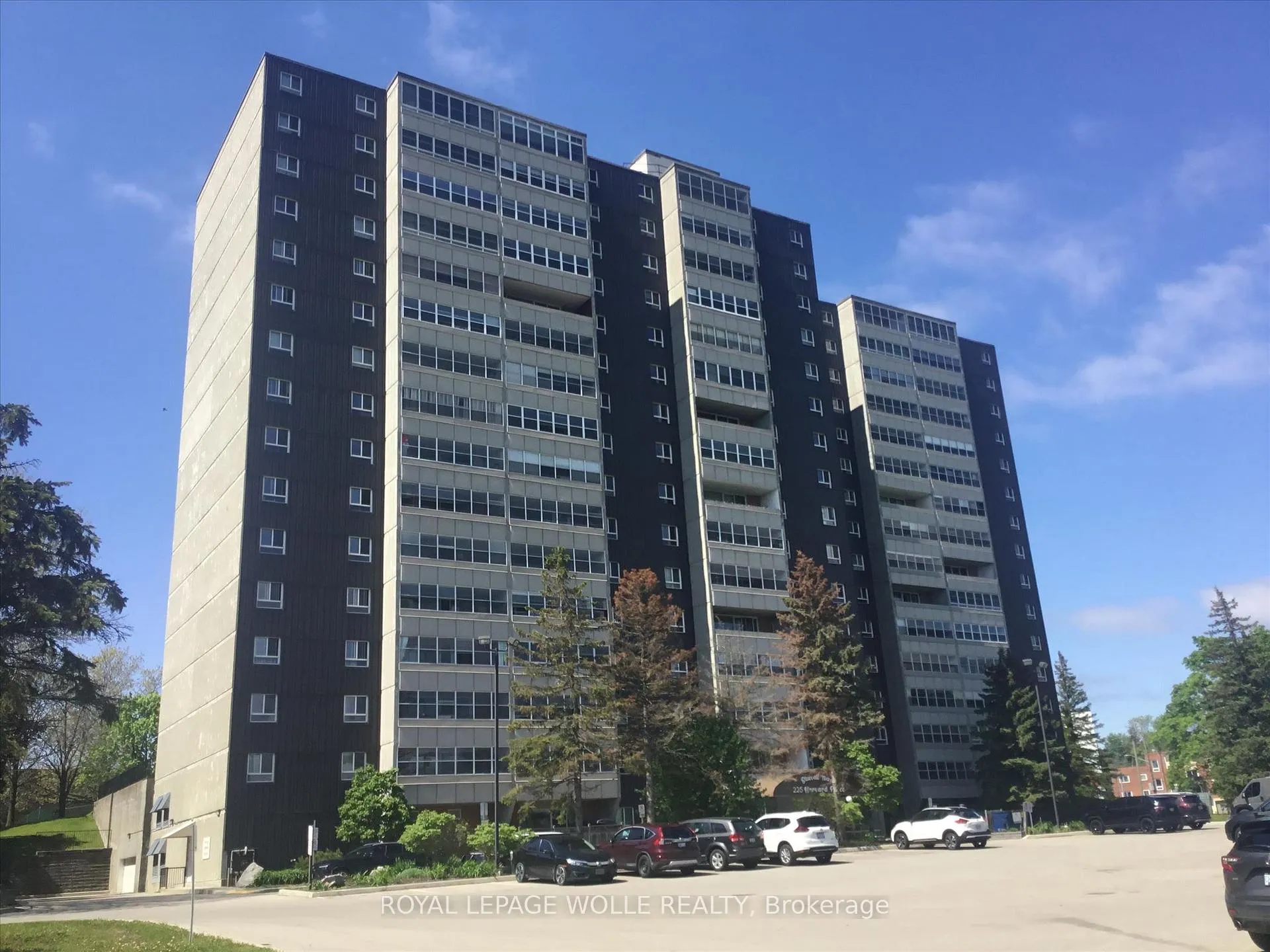 Photo 1 of Unit 1510, 225 Harvard Place, Waterloo, Lincoln Heights — HOMEH