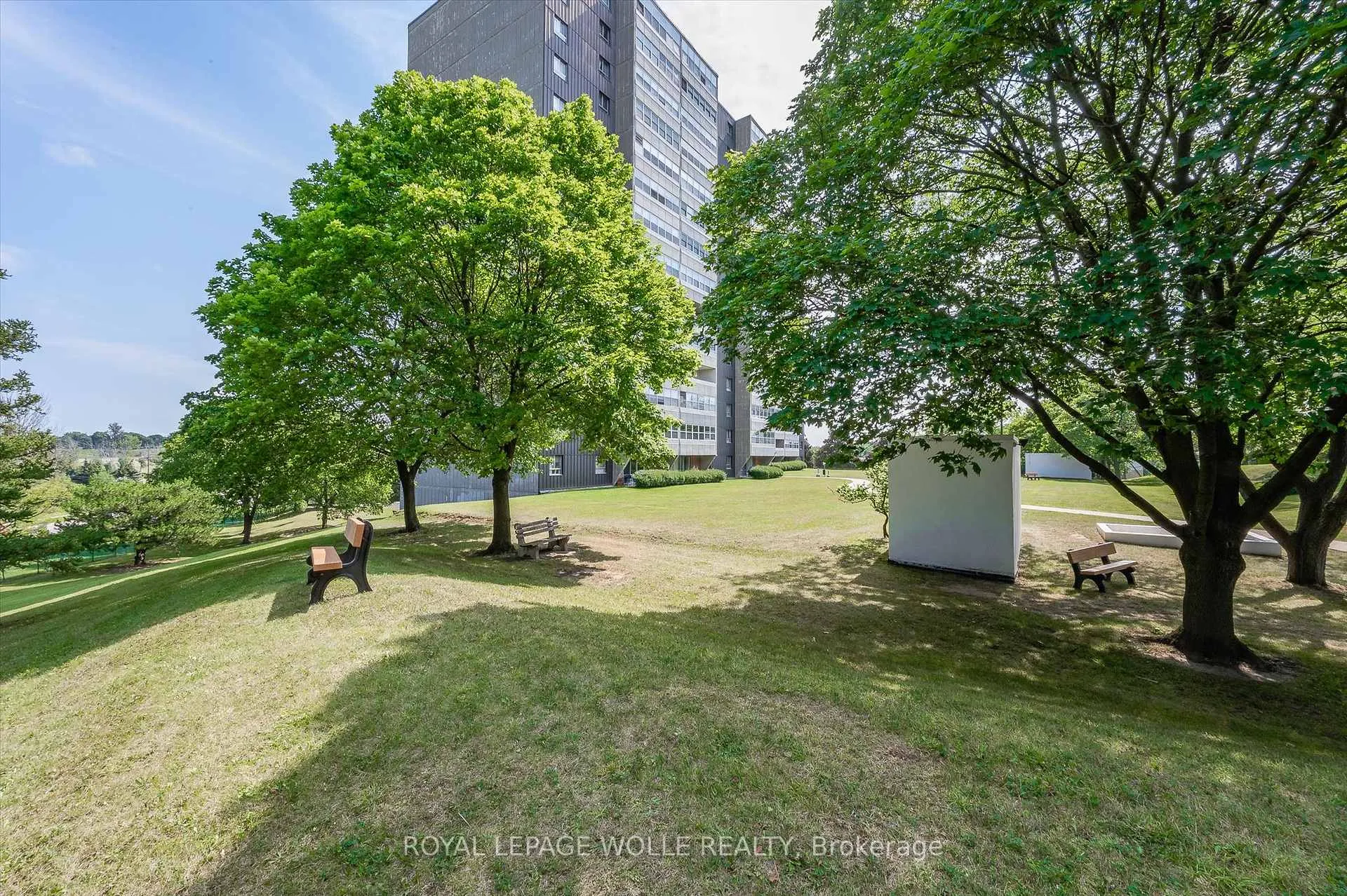 Photo 34 of Unit 1510, 225 Harvard Place, Waterloo, Lincoln Heights — HOMEH