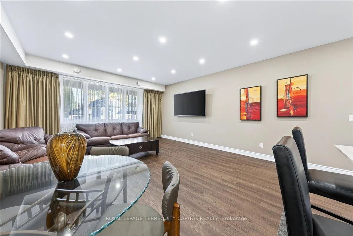 Photo 31 of 30 Indianola Crescent, Wasaga Beach — HOMEH