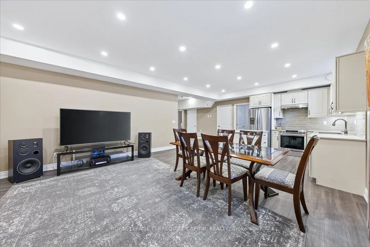Photo 45 of 30 Indianola Crescent, Wasaga Beach — HOMEH