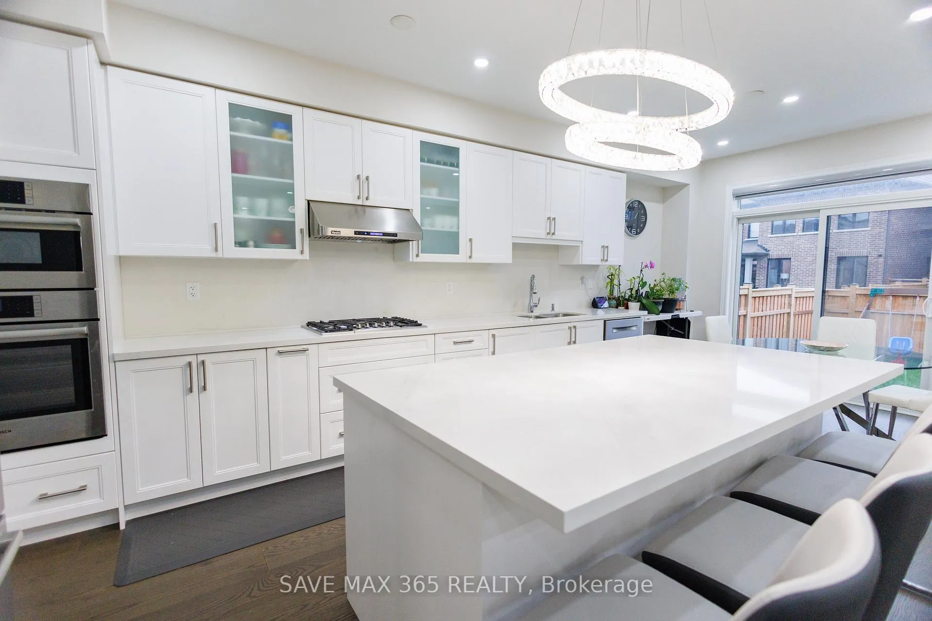Photo 23 of 55 Canard Drive, Vaughan, Kleinburg — HOMEH