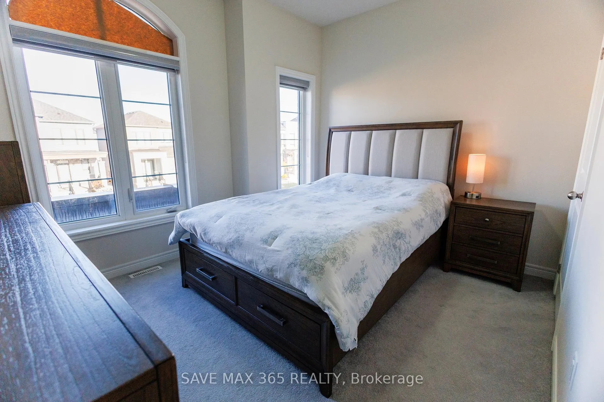 Photo 36 of 55 Canard Drive, Vaughan, Kleinburg — HOMEH