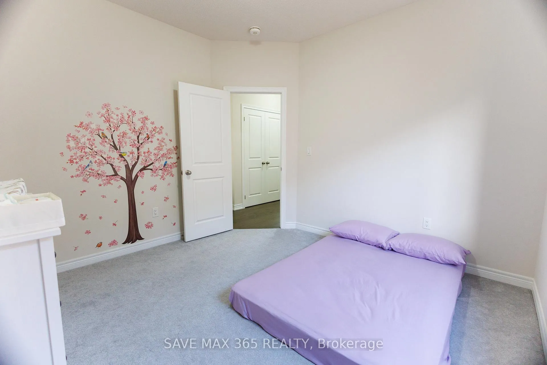 Photo 42 of 55 Canard Drive, Vaughan, Kleinburg — HOMEH