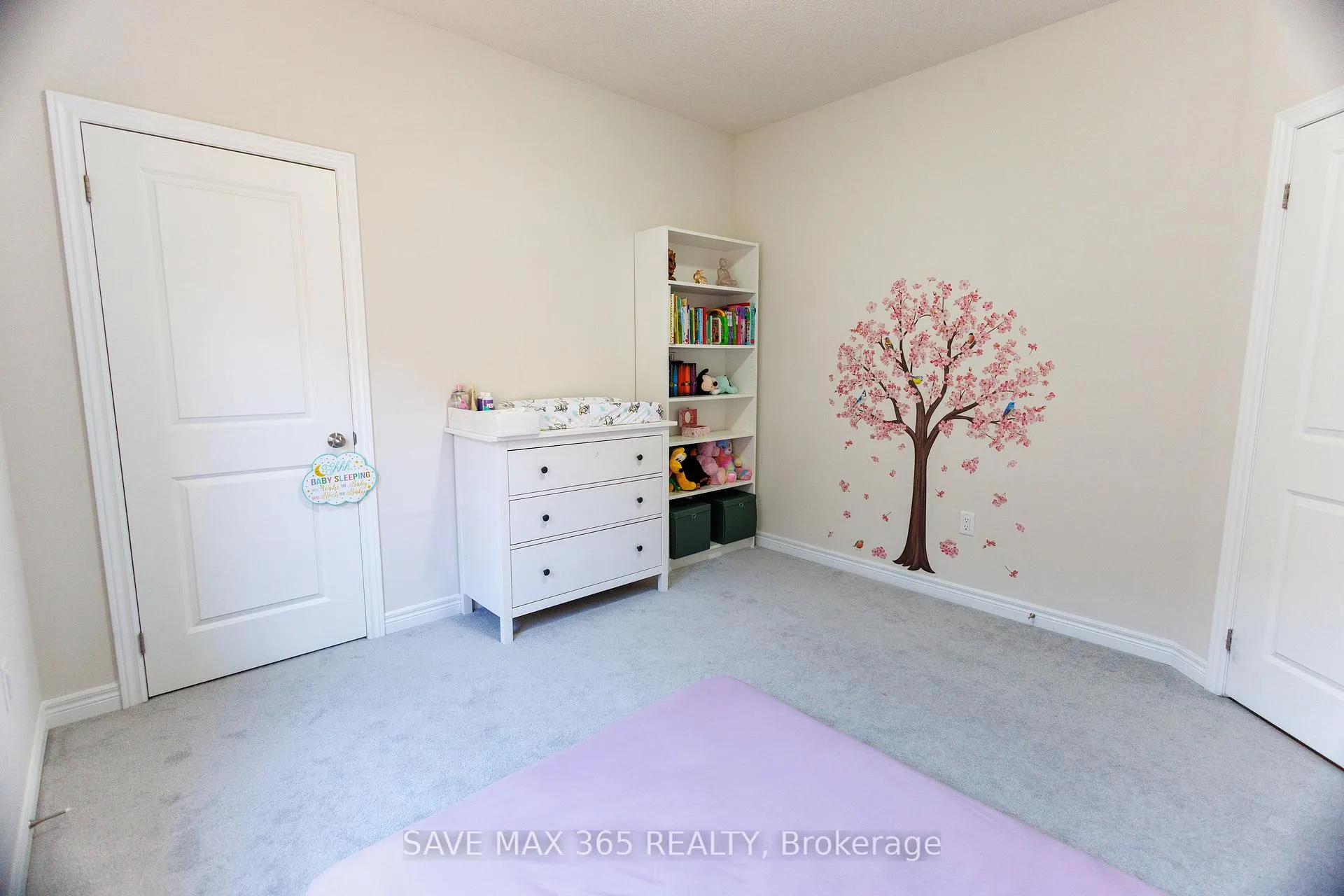 Photo 43 of 55 Canard Drive, Vaughan, Kleinburg — HOMEH