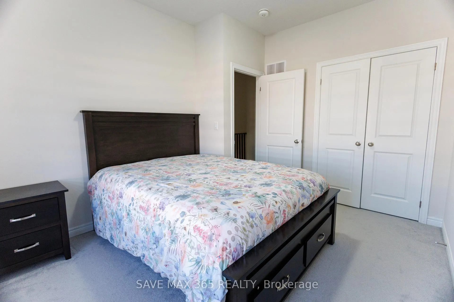 Photo 45 of 55 Canard Drive, Vaughan, Kleinburg — HOMEH