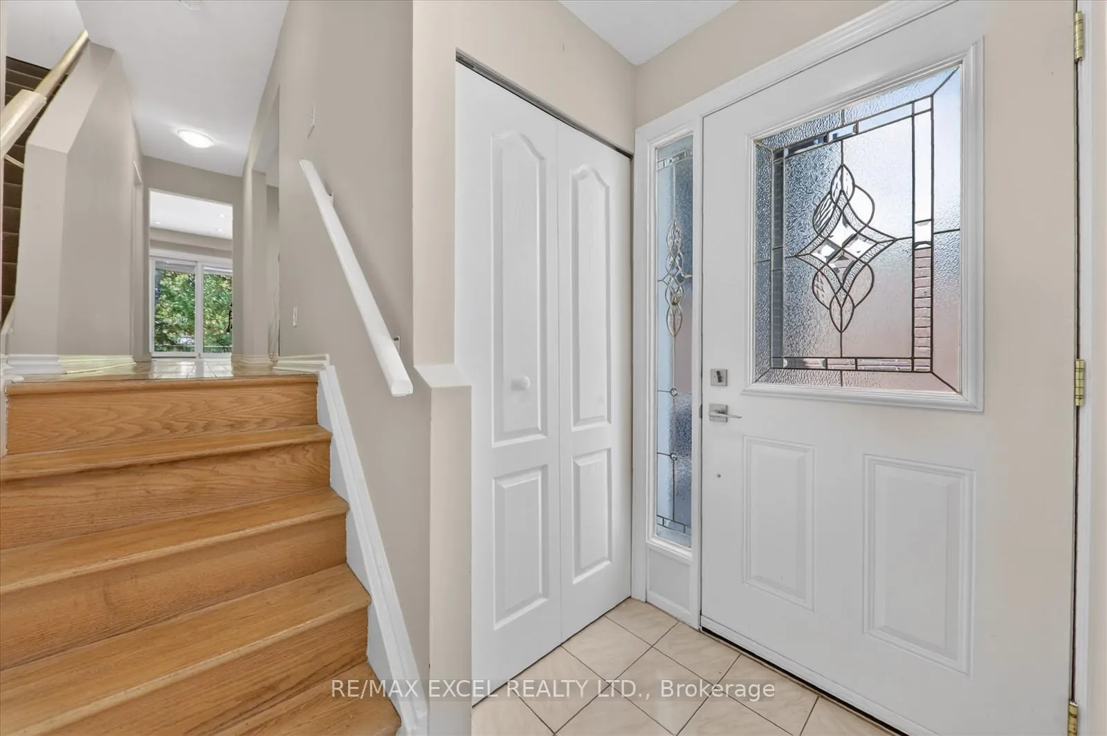 Photo 3 of 18 Scotney Grove, Scarborough, Malvern — HOMEH