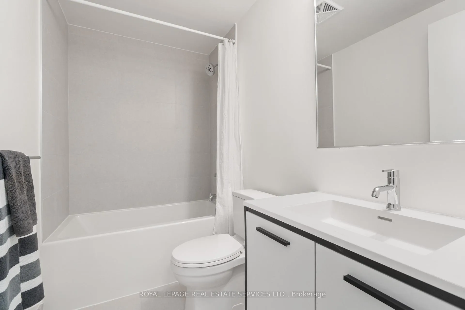 Photo 22 of Unit 1702, 385 Winston Road, Grimsby, Grimsby Beach — HOMEH