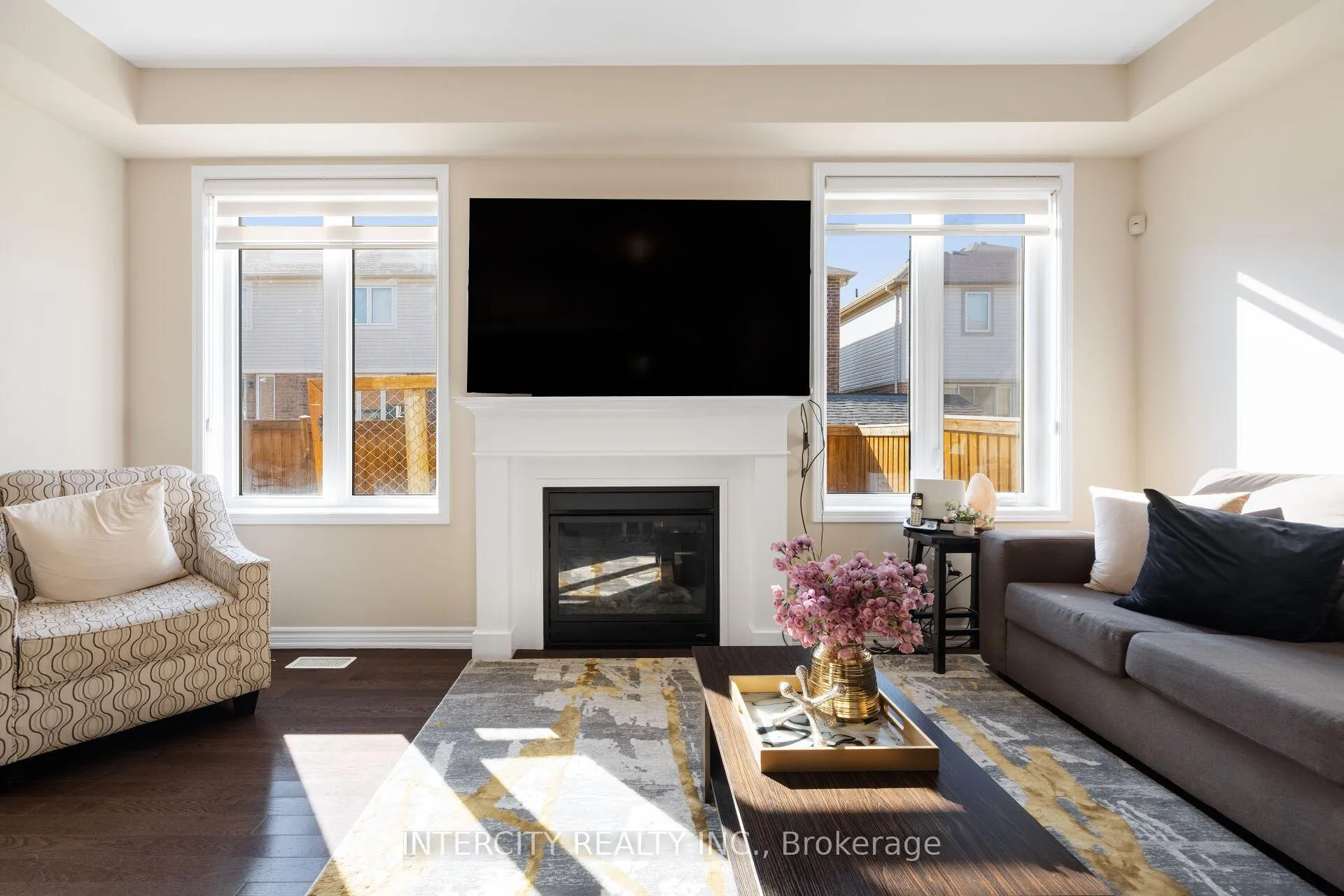 Photo 15 of 19 Enford Crescent, Brampton, Northwest Brampton — HOMEH
