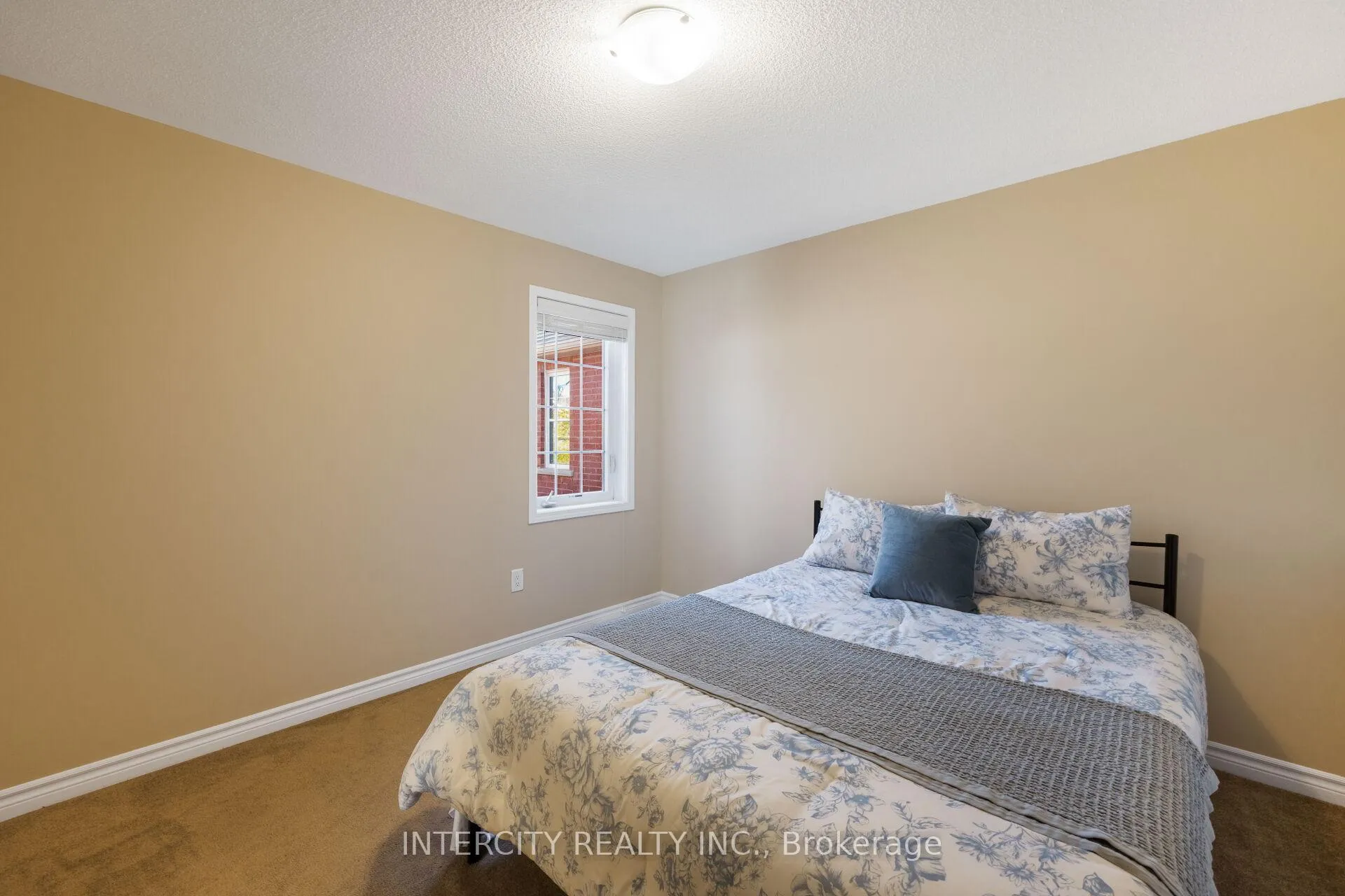 Photo 40 of 19 Enford Crescent, Brampton, Northwest Brampton — HOMEH