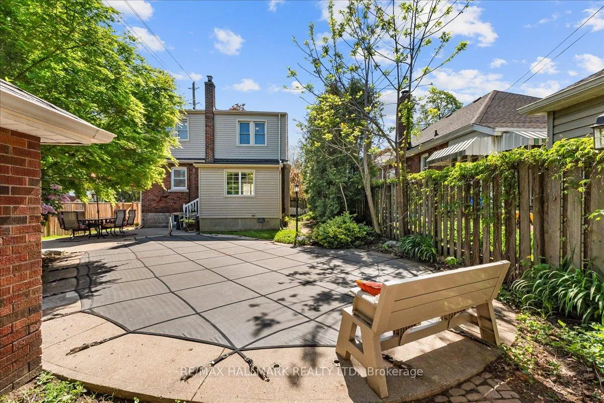 Photo 33 of 62 Tuxedo Avenue S, Hamilton, Delta — HOMEH