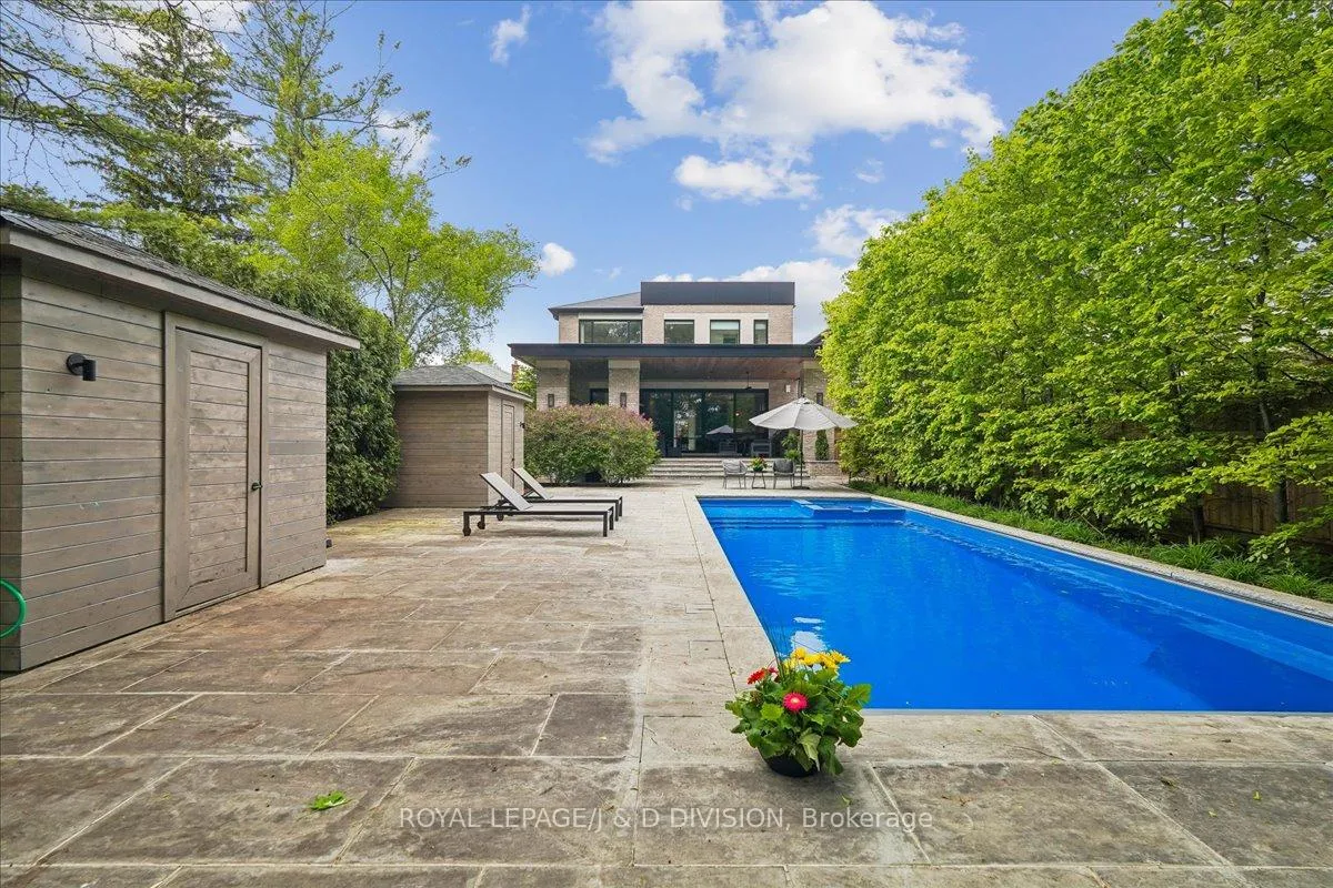 Photo 12 of 134 Rykert Crescent, Toronto, Leaside — HOMEH