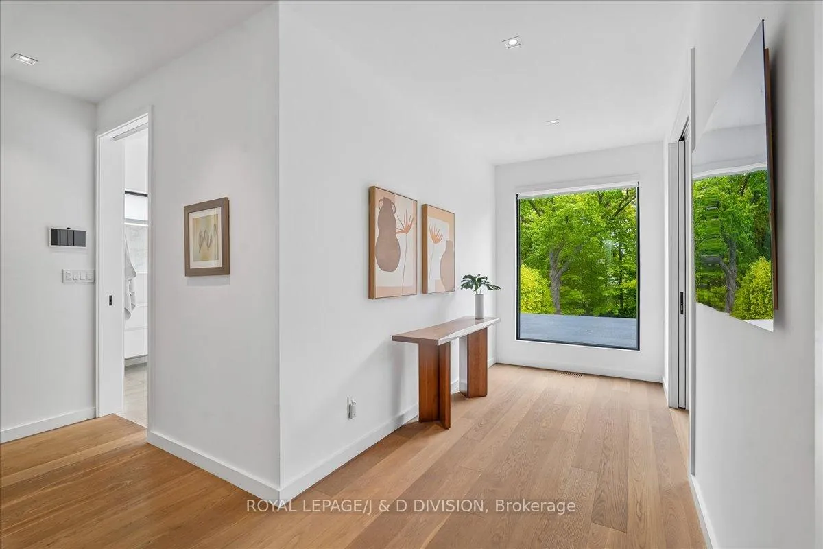 Photo 20 of 134 Rykert Crescent, Toronto, Leaside — HOMEH
