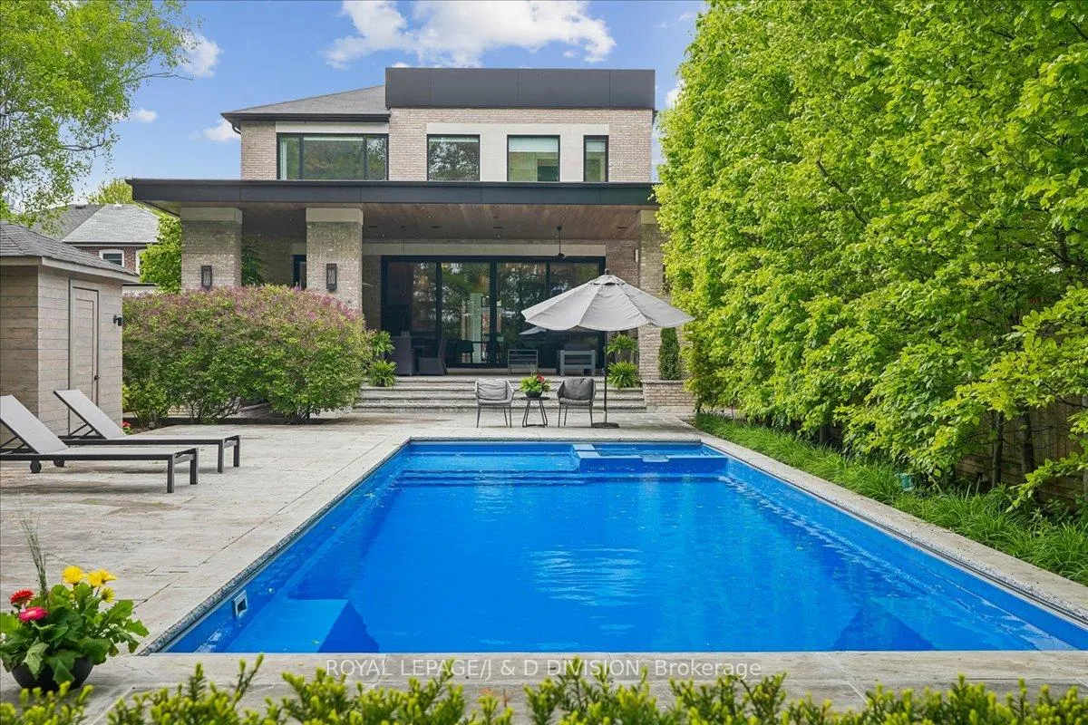 Photo 38 of 134 Rykert Crescent, Toronto, Leaside — HOMEH