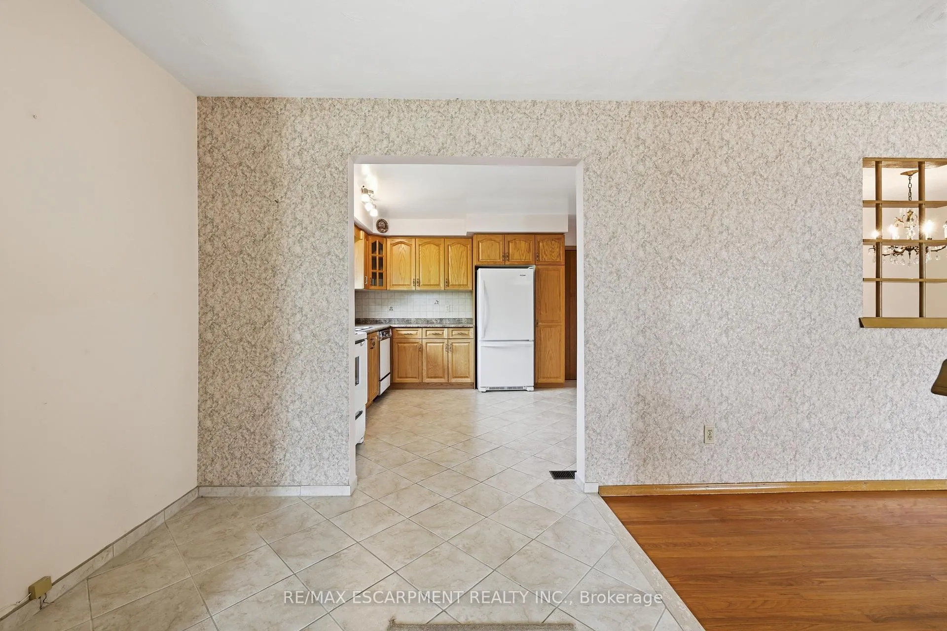 Photo 8 of 61 Bellingham Drive, Hamilton, Lawfield — HOMEH