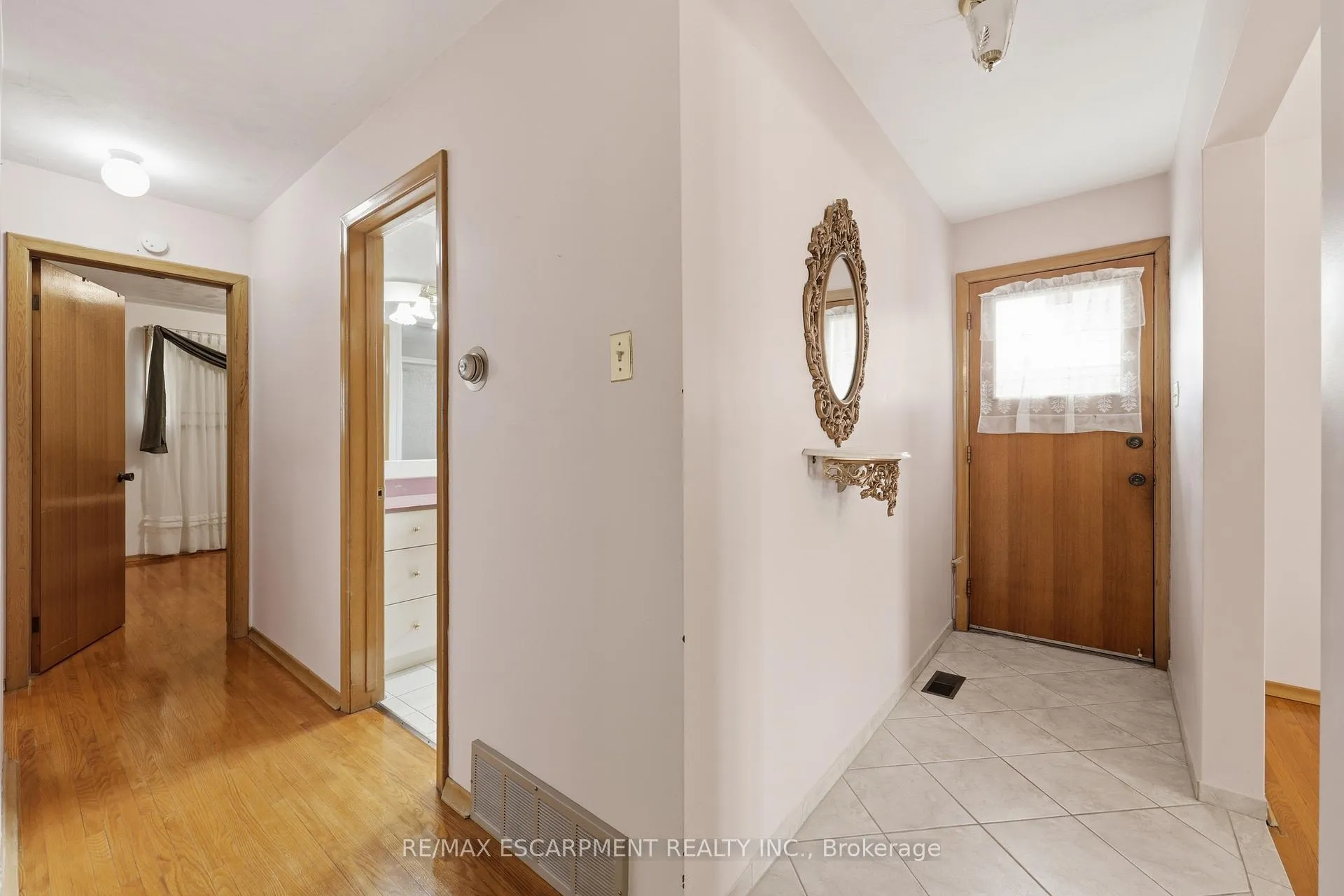 Photo 17 of 61 Bellingham Drive, Hamilton, Lawfield — HOMEH