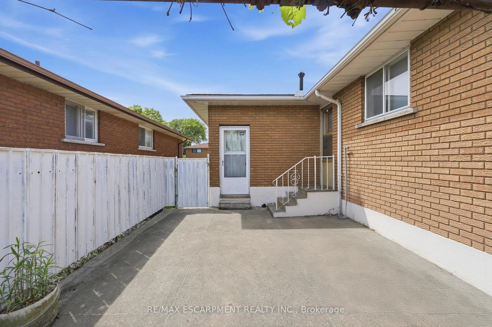 Photo 34 of 61 Bellingham Drive, Hamilton, Lawfield — HOMEH